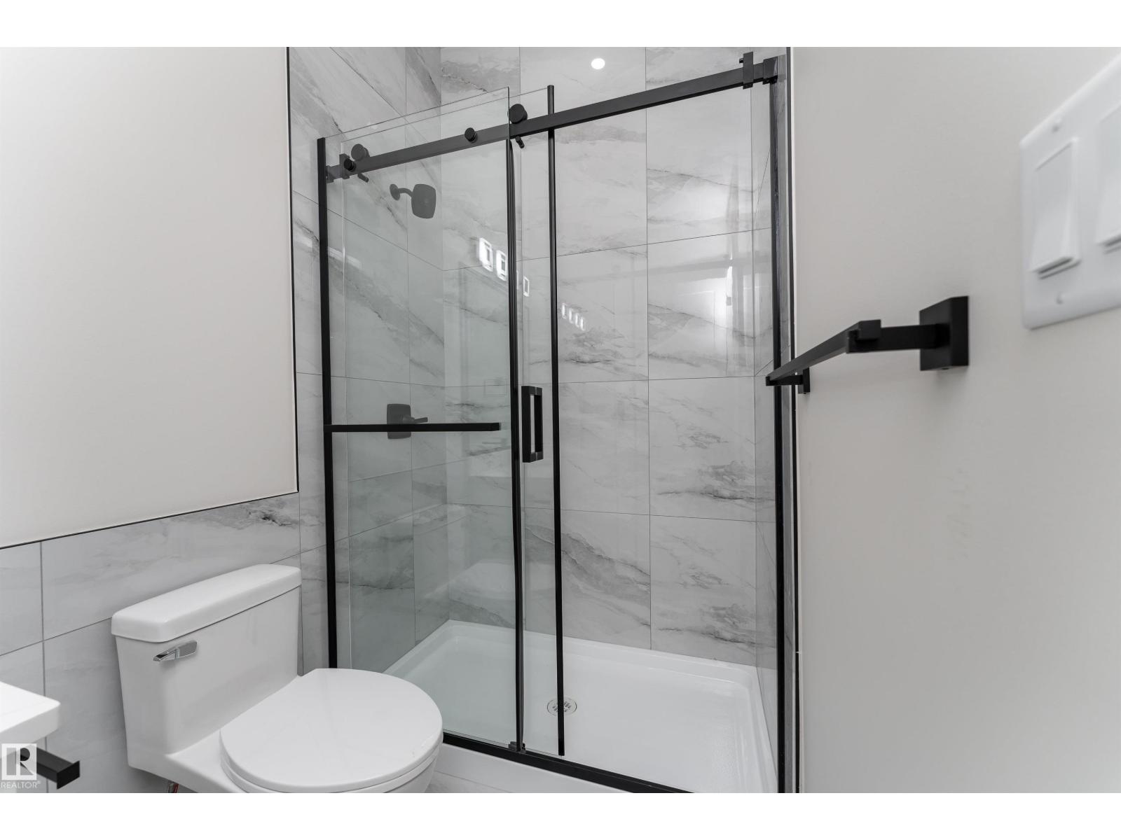 7043 Kiviaq Cr Sw, Edmonton, Alberta  T6W 5R2 - Photo 47 - E4457478
