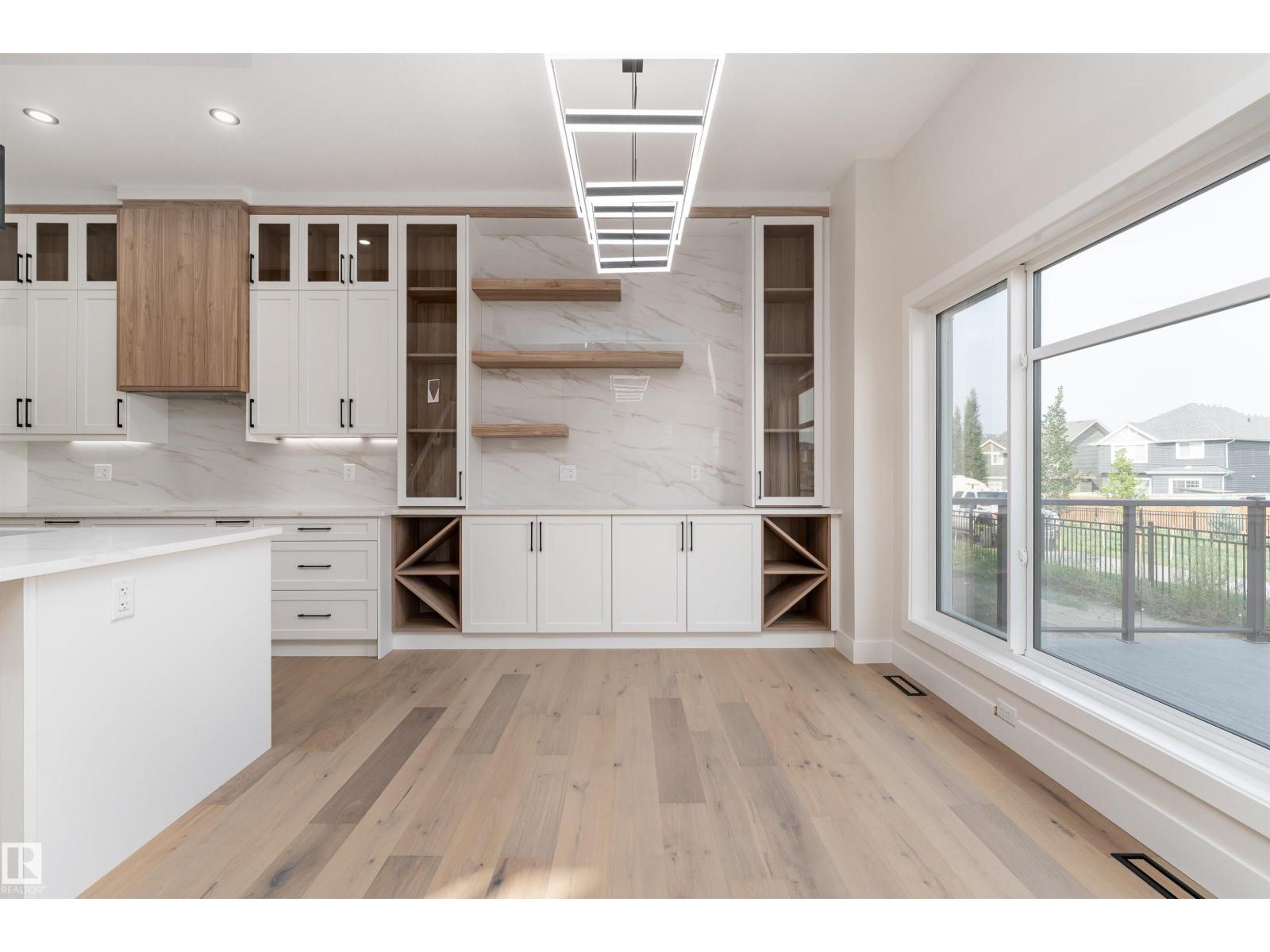 7043 Kiviaq Cr Sw, Edmonton, Alberta  T6W 5R2 - Photo 7 - E4457478
