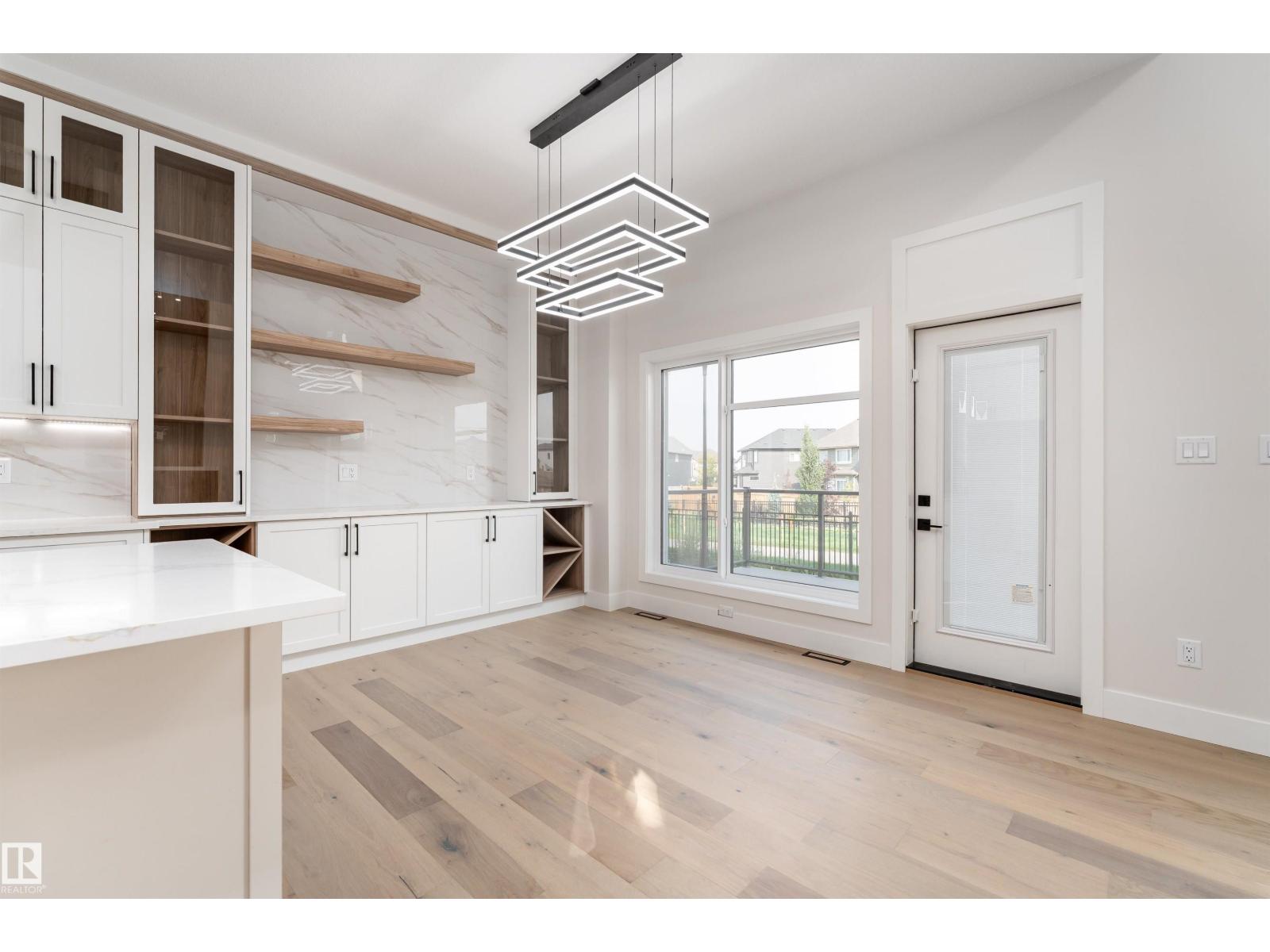 7043 Kiviaq Cr Sw, Edmonton, Alberta  T6W 5R2 - Photo 9 - E4457478