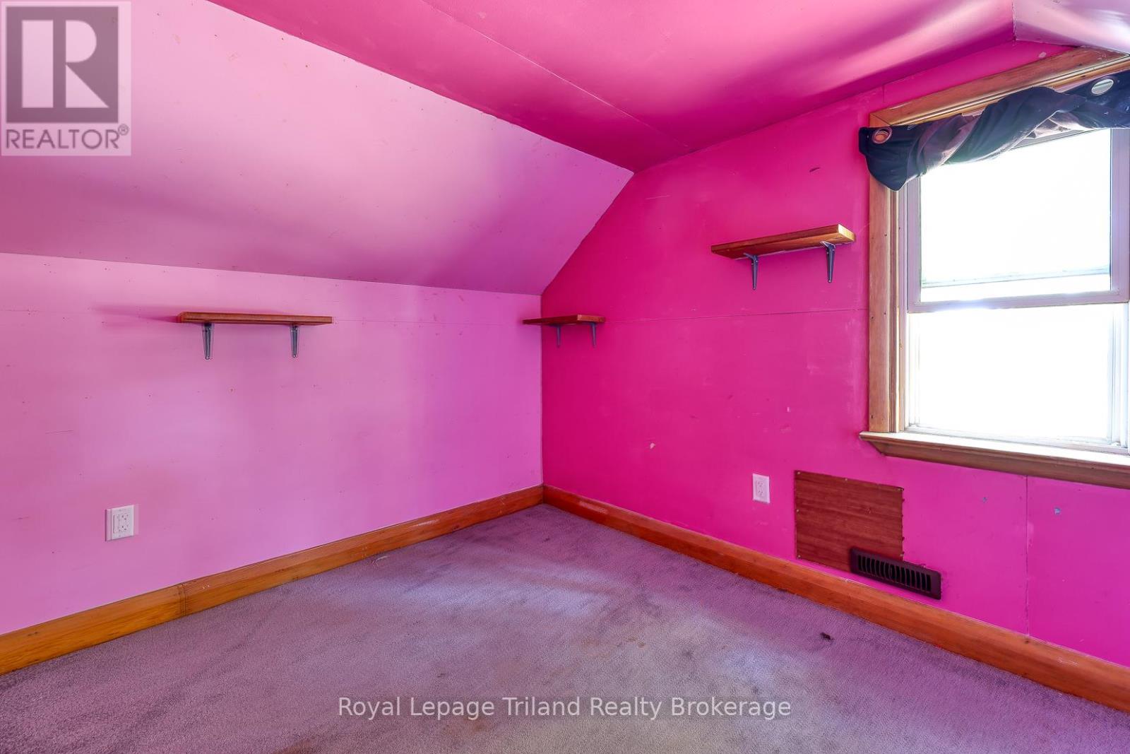 32 Baird Street N, Blandford-Blenheim, Ontario  N0J 1B0 - Photo 21 - X12398409