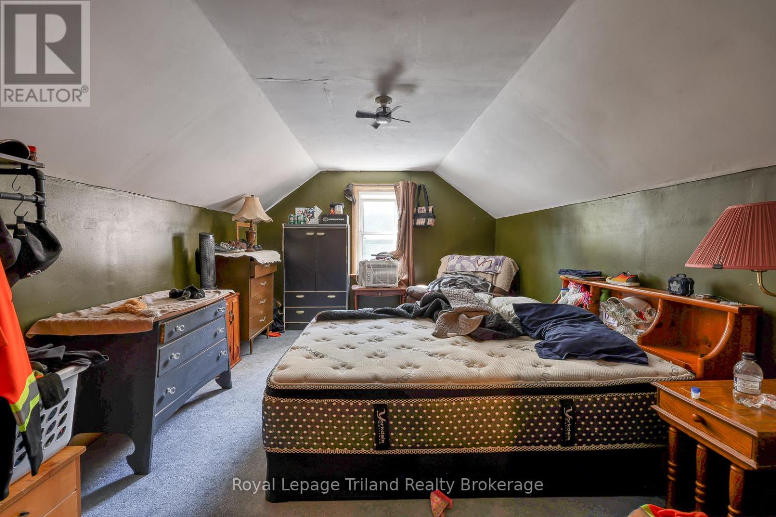 32 Baird Street N, Blandford-Blenheim, Ontario  N0J 1B0 - Photo 19 - X12398409