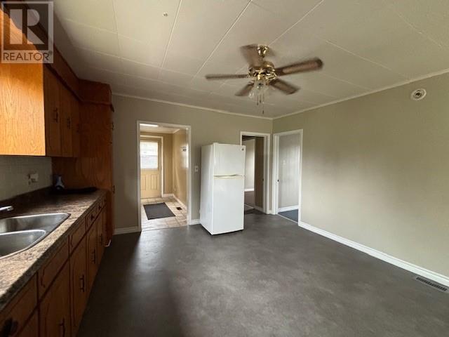 28 Poplar Road, Springdale, Newfoundland & Labrador  A0J 1T0 - Photo 6 - 1287746