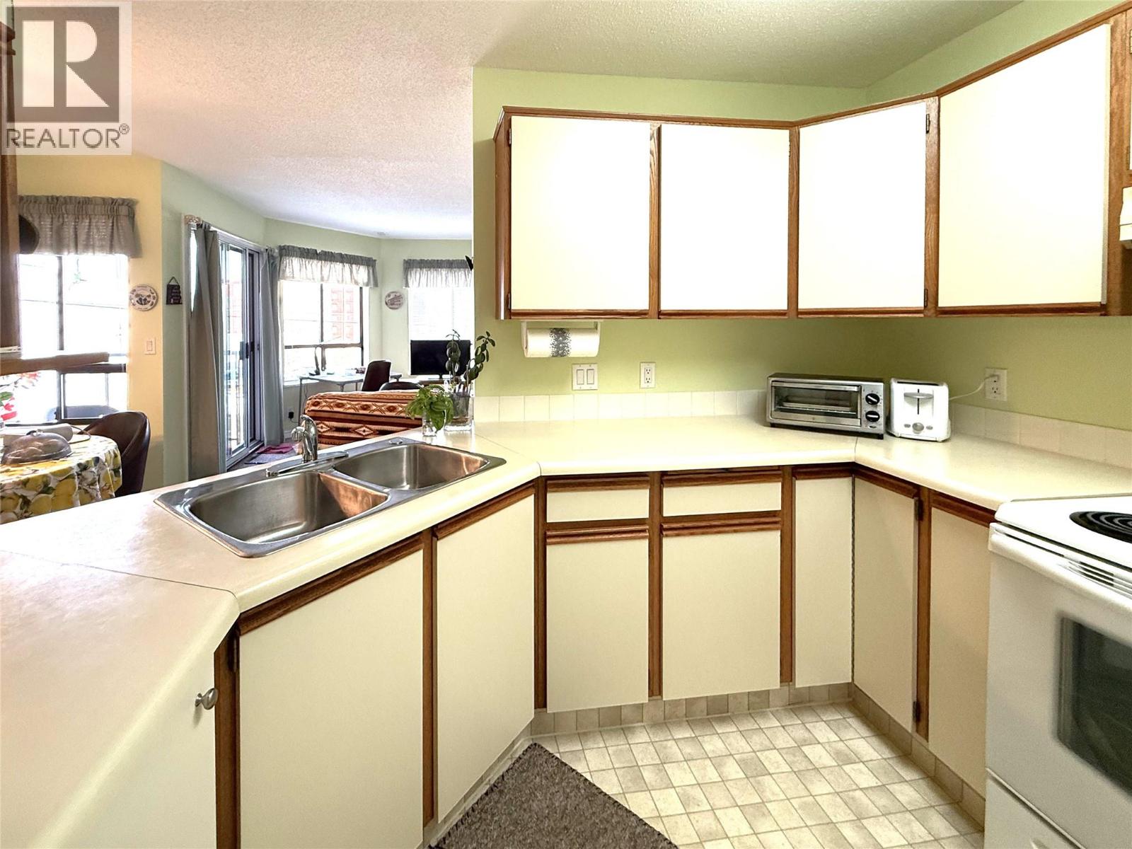 338 Nicola Street Unit# 203, Kamloops, British Columbia  V2C 2P5 - Photo 10 - 10362696