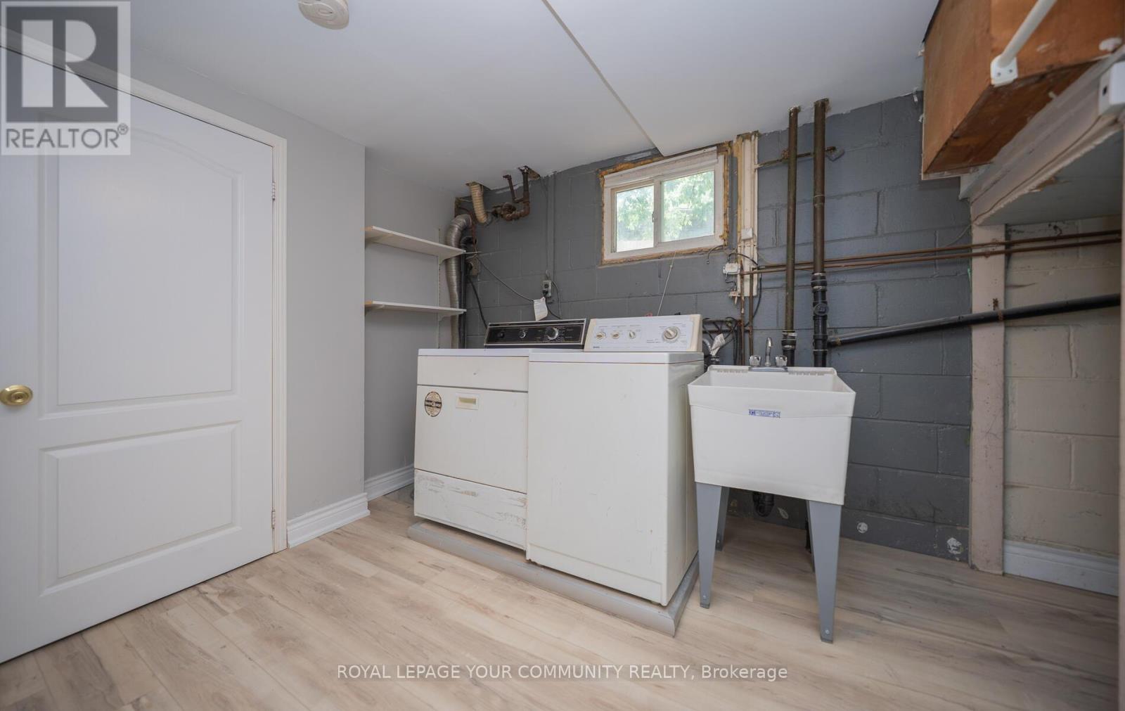 53 Newbury Drive, Newmarket (Bristol-London), Ontario  L3Y 4P9 - Photo 39 - N12399939