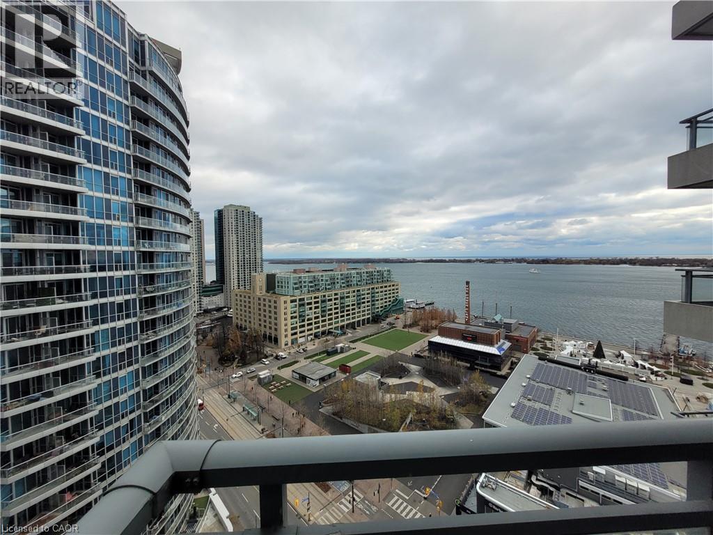 228 QUEENS Quay W Unit# 2203, Toronto, Ontario