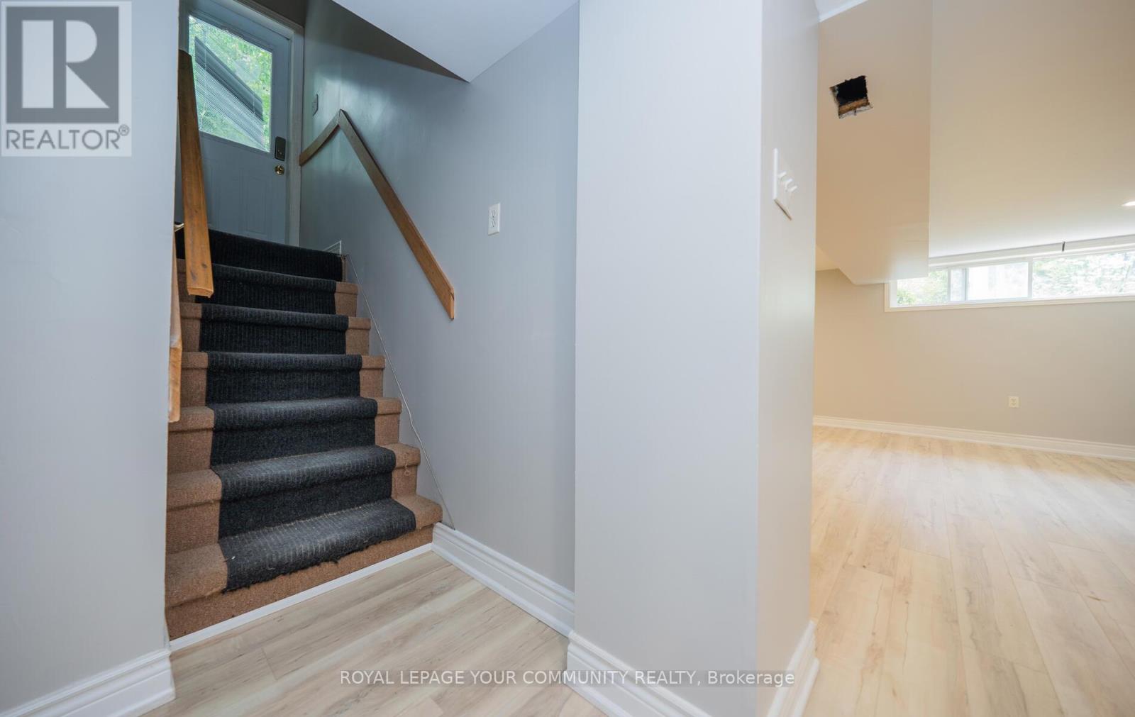 53 Newbury Drive, Newmarket (Bristol-London), Ontario  L3Y 4P9 - Photo 27 - N12399939