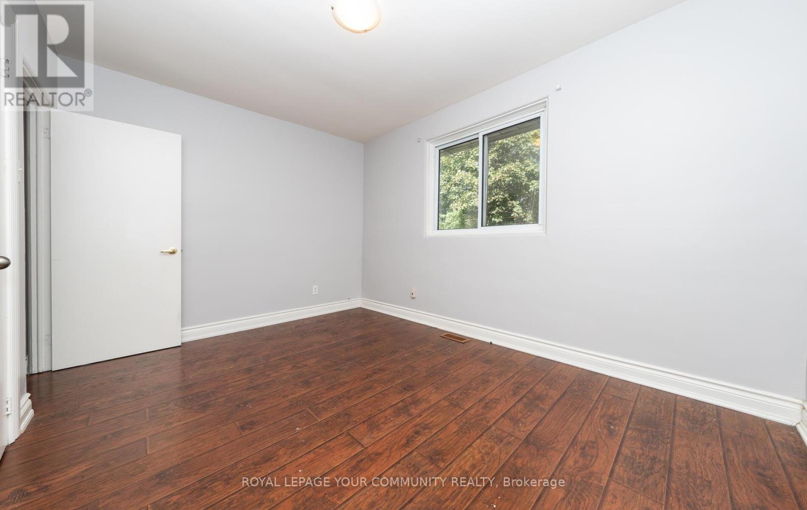 53 Newbury Drive, Newmarket (Bristol-London), Ontario  L3Y 4P9 - Photo 22 - N12399939