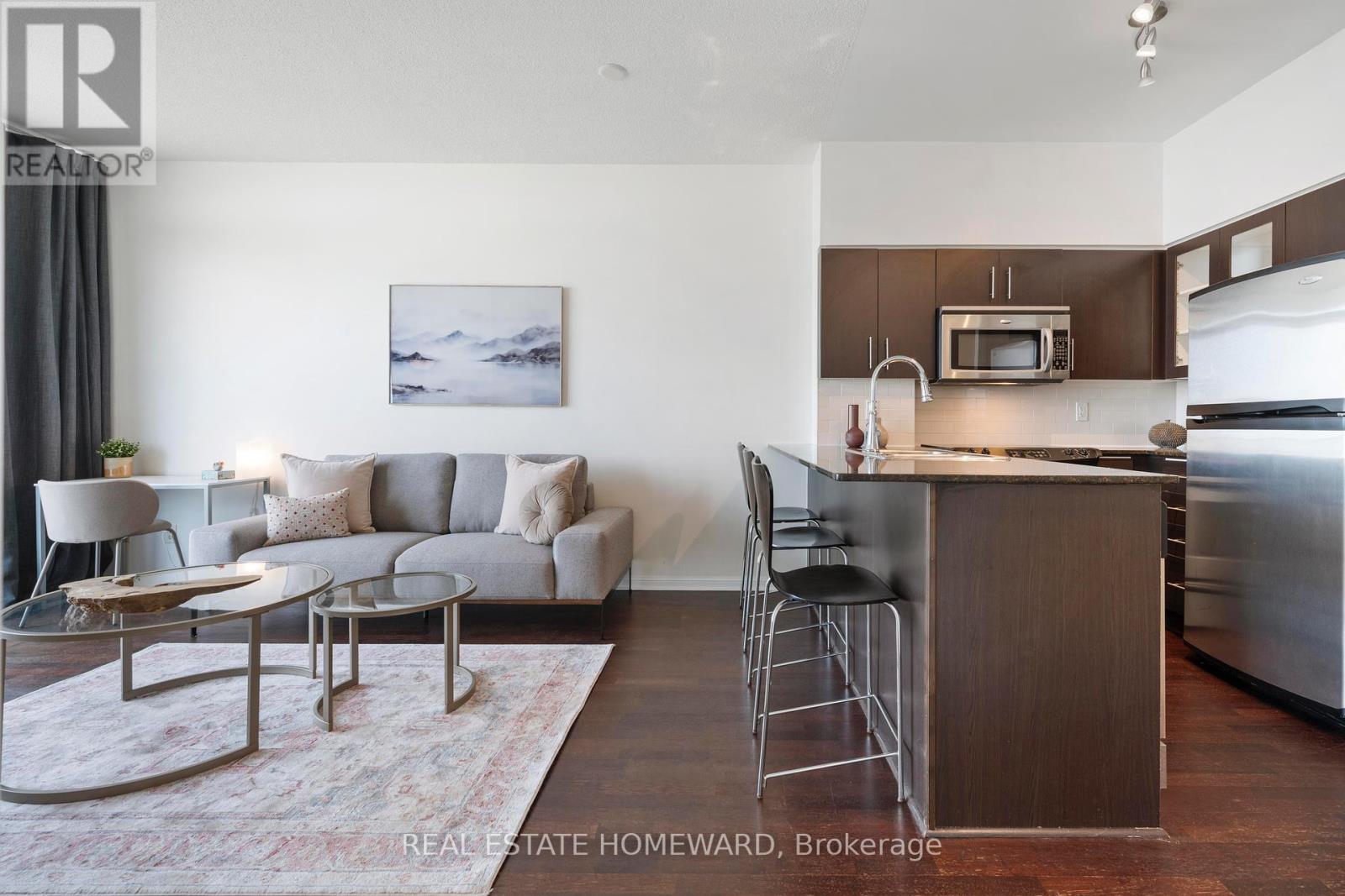 2107 - 15 Windermere Avenue, Toronto, Ontario  M6S 5A2 - Photo 10 - W12332637