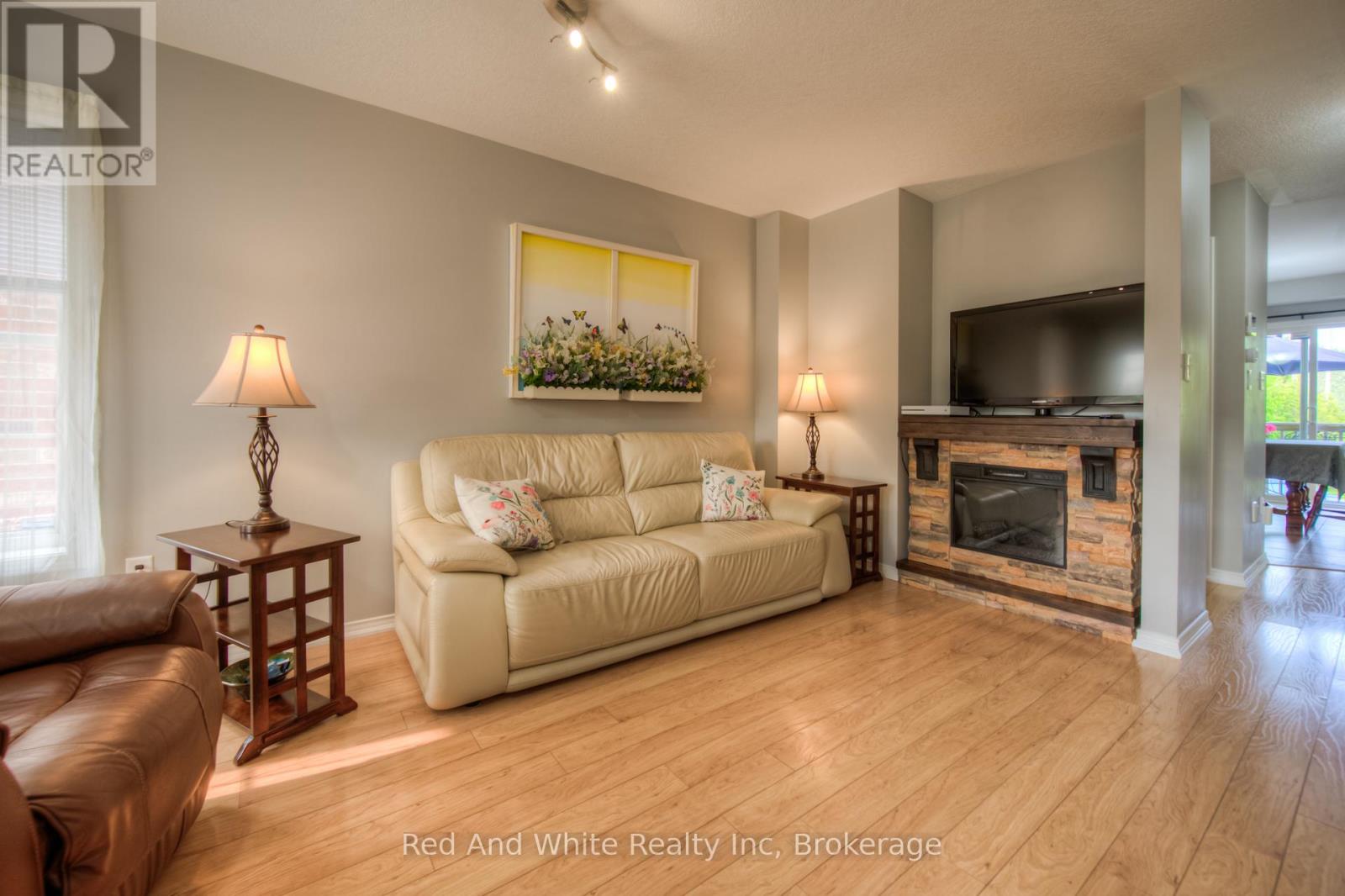 Lorem Ipsum Dol, Woolwich, Ontario  N0B  - Photo 9 - DEMO28855251