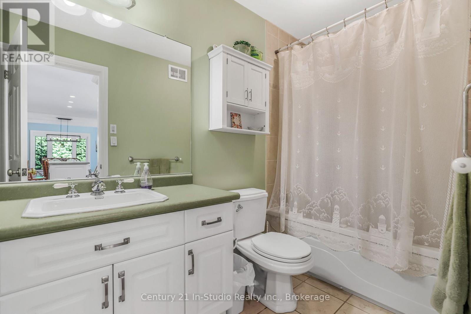 171 Island Street, Saugeen Shores, Ontario  N0H 2L0 - Photo 28 - X12400246