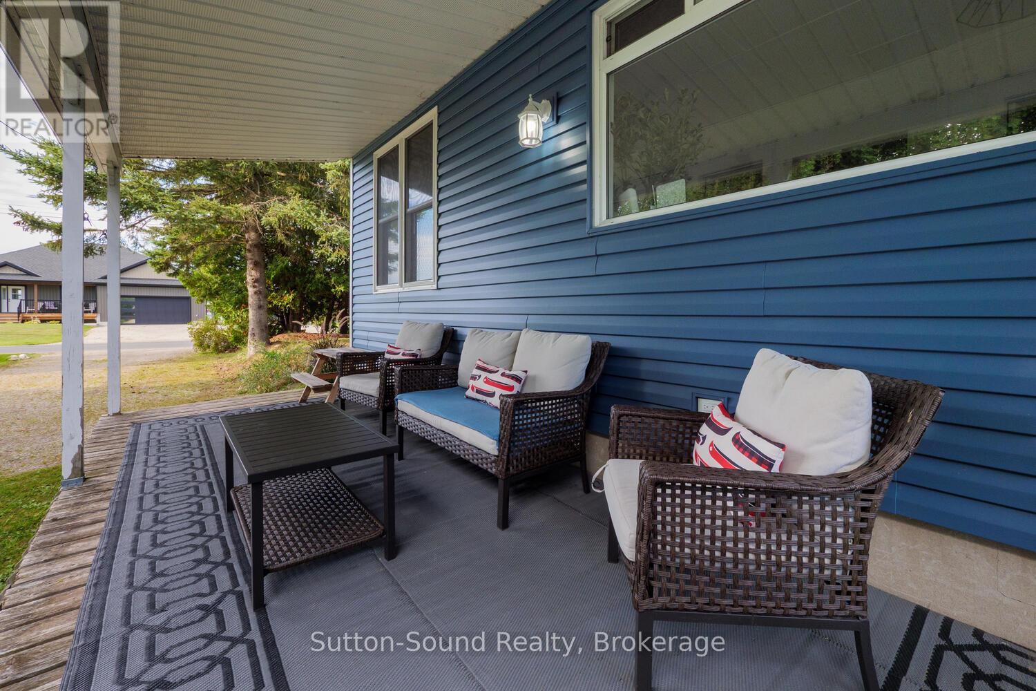 871 Pike Bay Road, Northern Bruce Peninsula, Ontario  N0H 2T0 - Photo 6 - X12400301