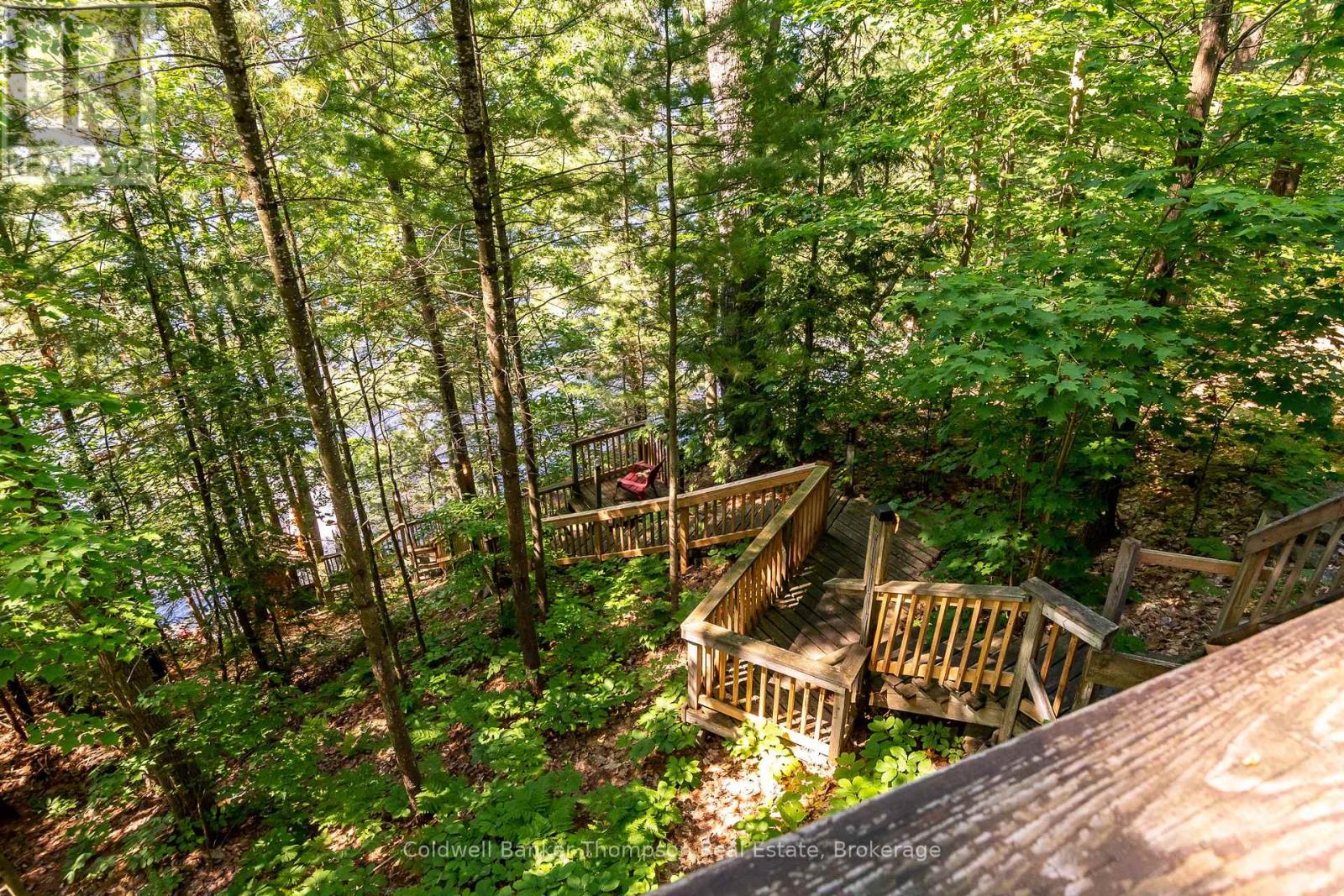 148 Golden Pheasant Drive, Huntsville, Ontario  P1H 1B3 - Photo 44 - X12400384