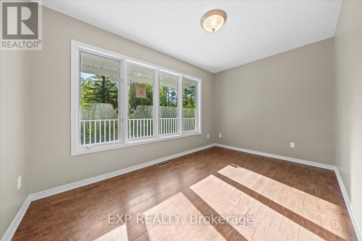 129 Lady Slipper Way, Ottawa, Ontario  K0A 1L0 - Photo 19 - X12400294