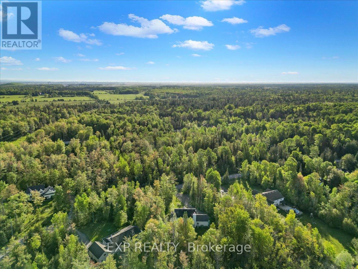 129 Lady Slipper Way, Ottawa, Ontario  K0A 1L0 - Photo 43 - X12400294