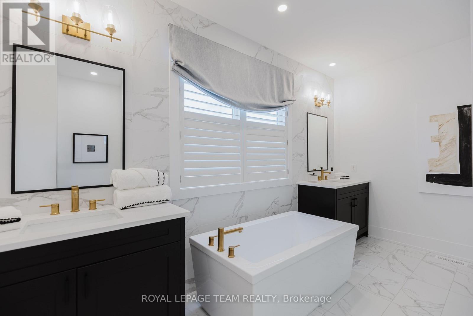 919 Finescale Way, Ottawa, Ontario  K2J 0R5 - Photo 24 - X12400323