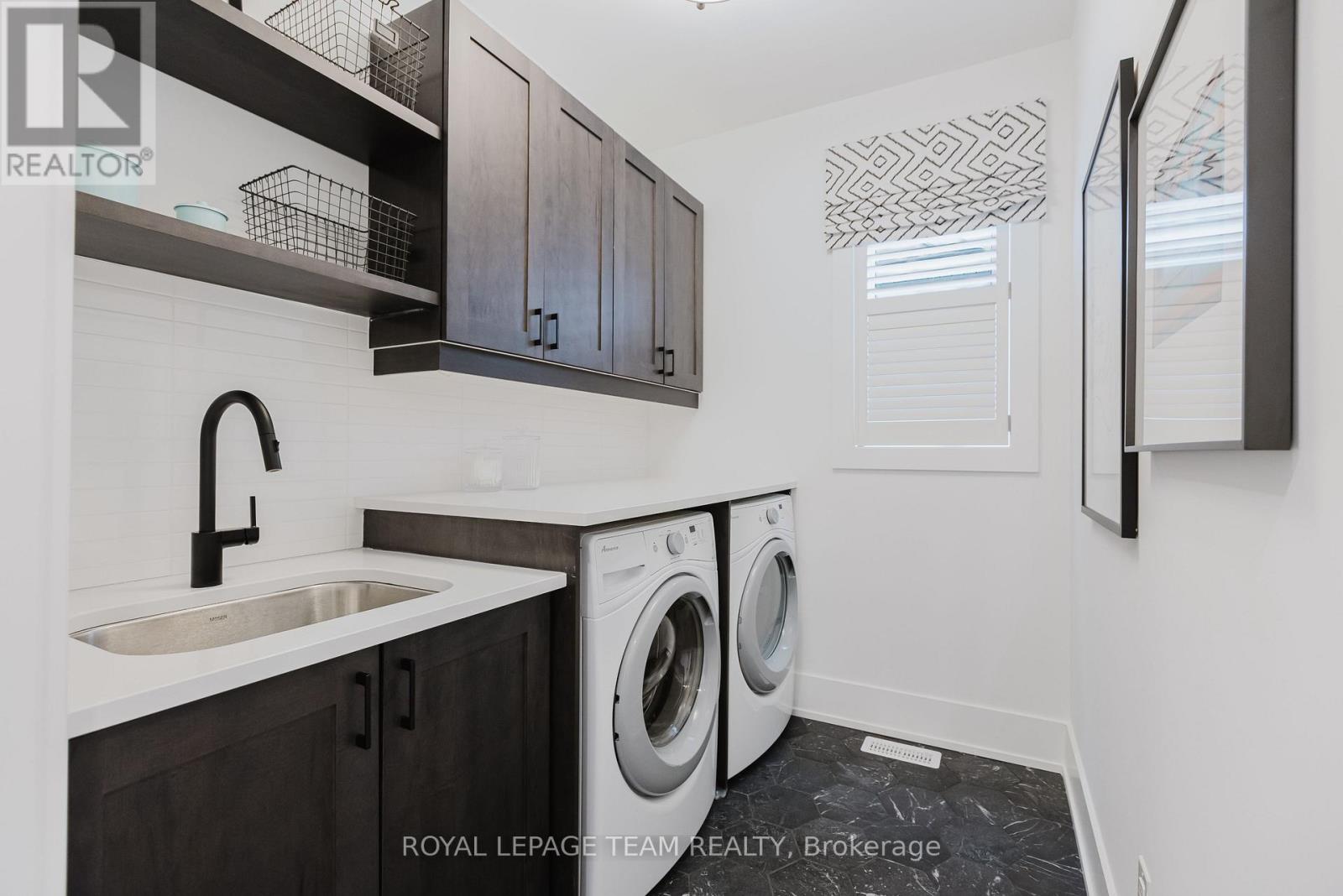 919 Finescale Way, Ottawa, Ontario  K2J 0R5 - Photo 30 - X12400323