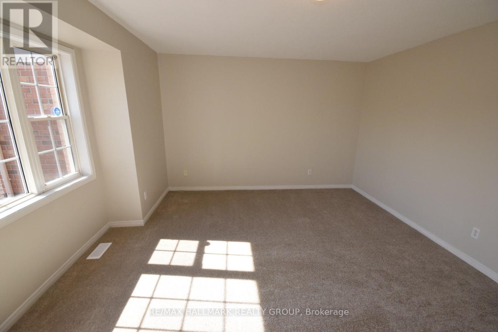 119 Topham Terrace, Ottawa, Ontario  K4A 5B8 - Photo 10 - X12400338