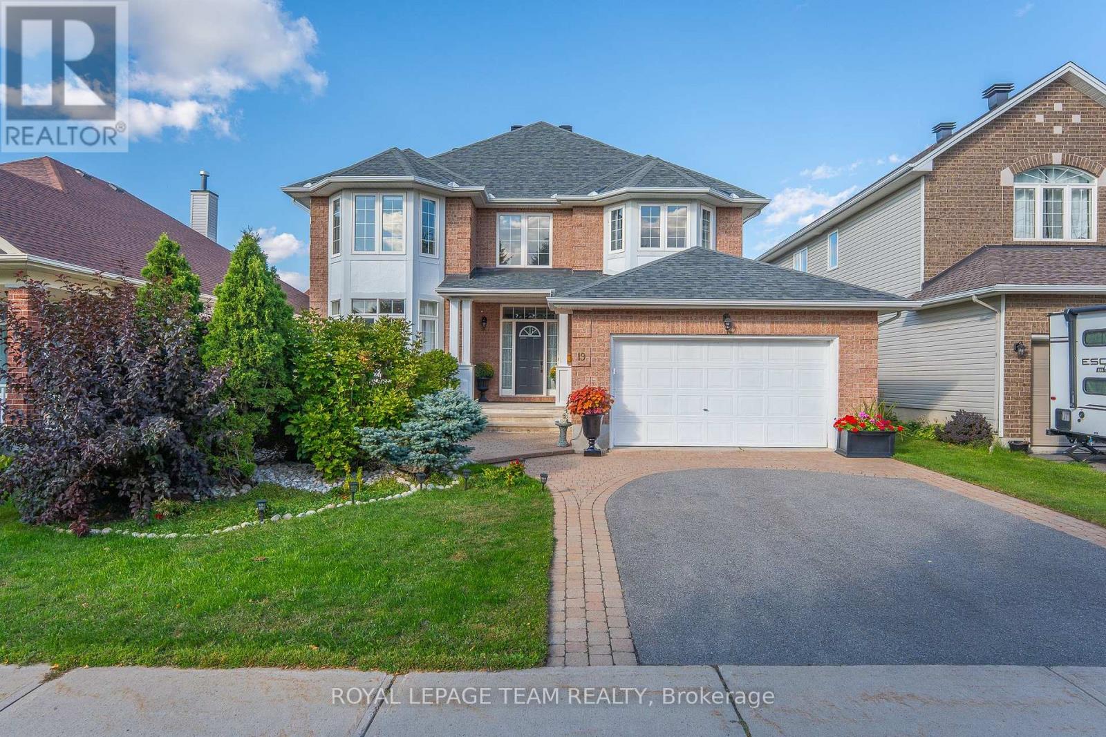 19 BLACK TERN CRESCENT, Ottawa, Ontario