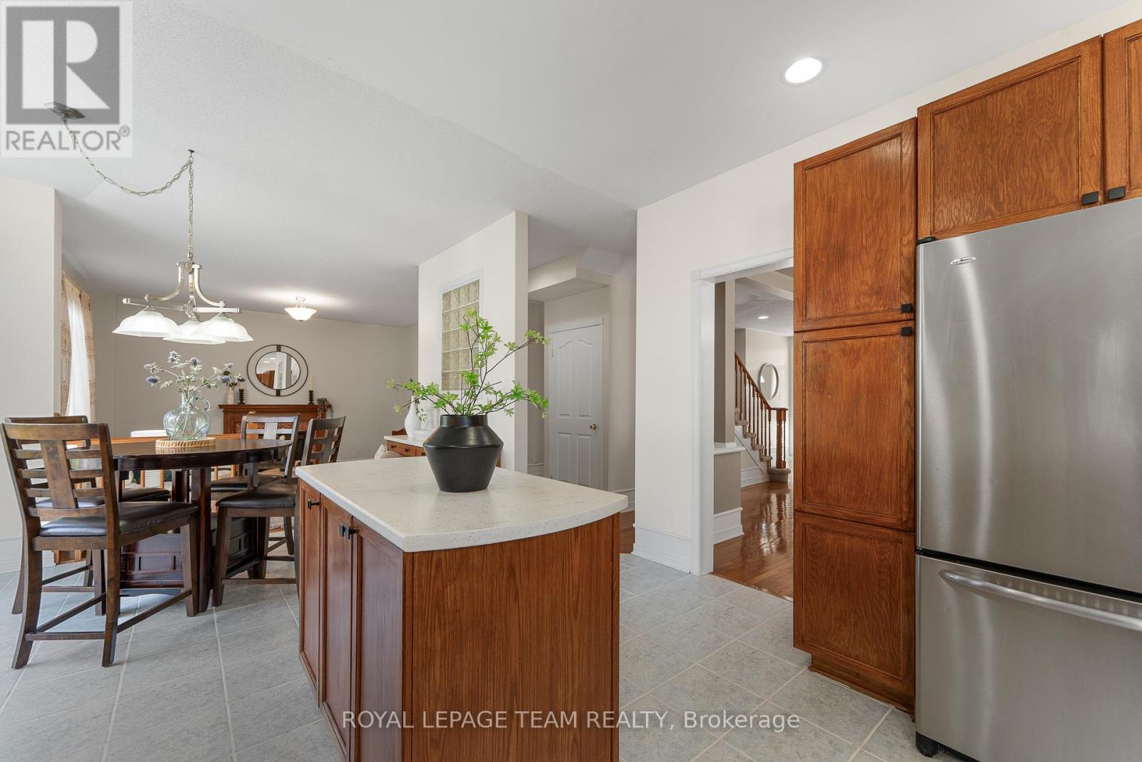 19 Black Tern Crescent, Ottawa, Ontario  K2M 2Z4 - Photo 15 - X12400374