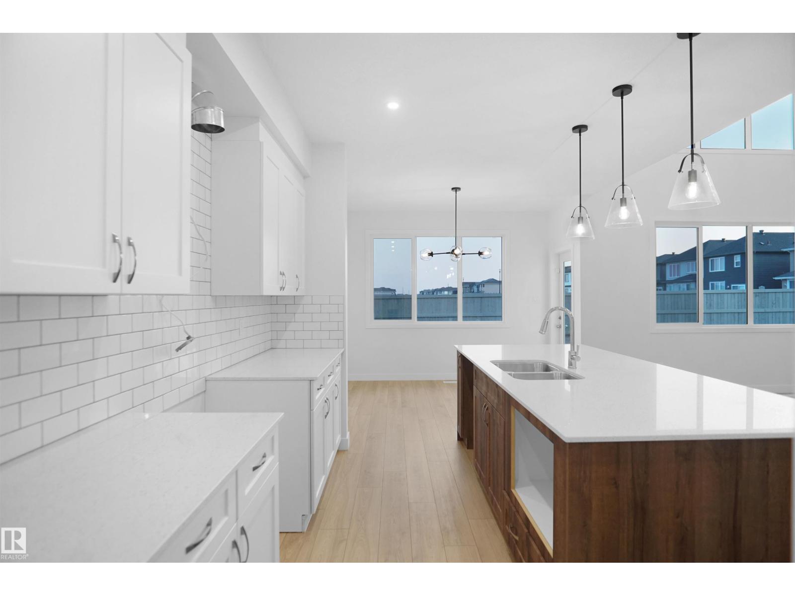 7227 182 Av Nw, Edmonton, Alberta  T5Z 0V6 - Photo 9 - E4442164