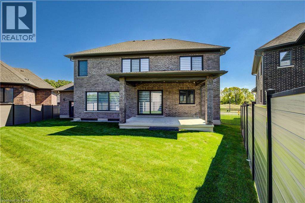 47 Pioneer Ridge Drive, Kitchener, Ontario  N2P 0G6 - Photo 46 - 40763862