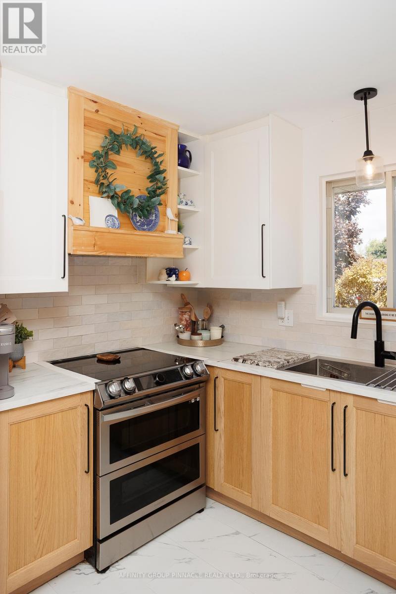 Lorem Ipsum Do, Kawartha Lakes, Ontario  K9V  - Photo 22 - DEMO28855349