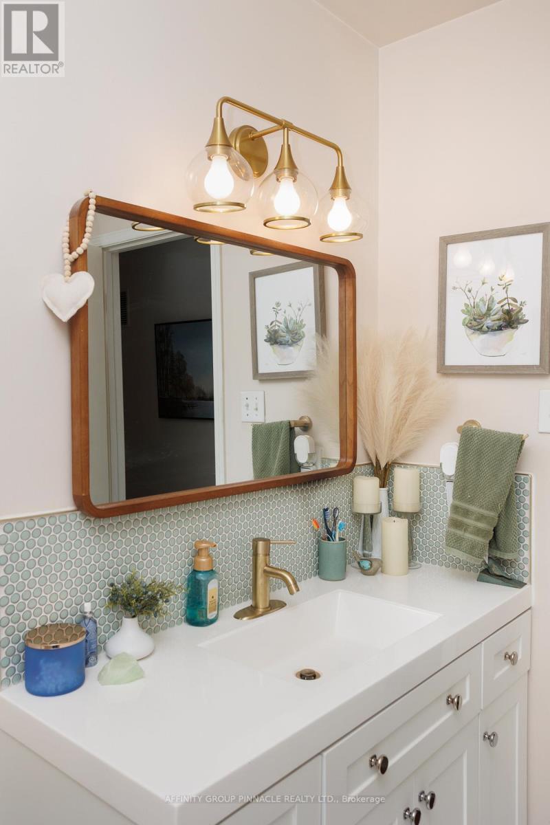 Lorem Ipsum Do, Kawartha Lakes, Ontario  K9V  - Photo 35 - DEMO28855349