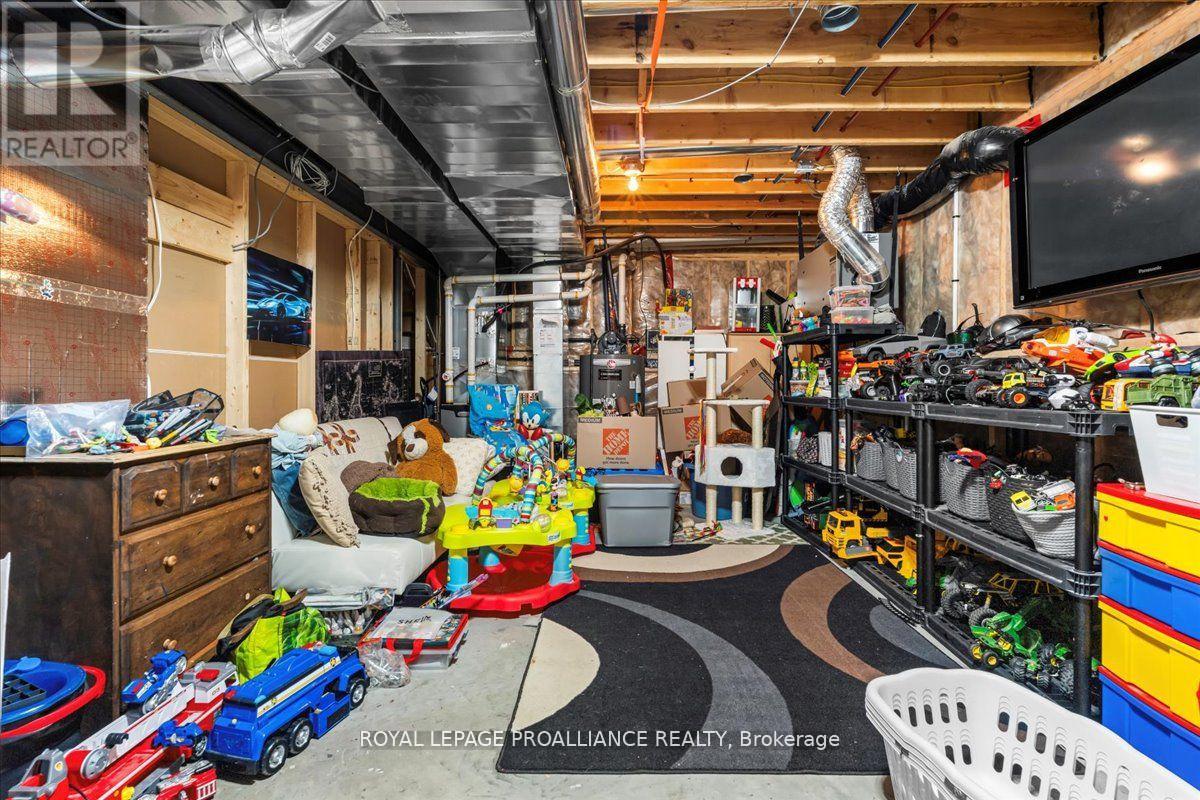 20846 Loyalist Parkway, Prince Edward County, Ontario  K0K 1T0 - Photo 35 - X12400343