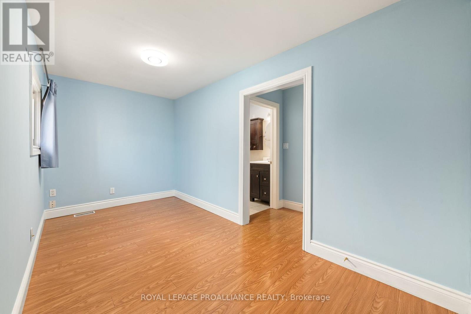 Lorem Ipsum Dolor, Quinte West, Ontario  K8V  - Photo 11 - DEMO28855354