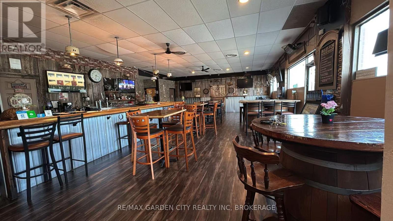 4 - 455 MERRITT STREET, St. Catharines, Ontario