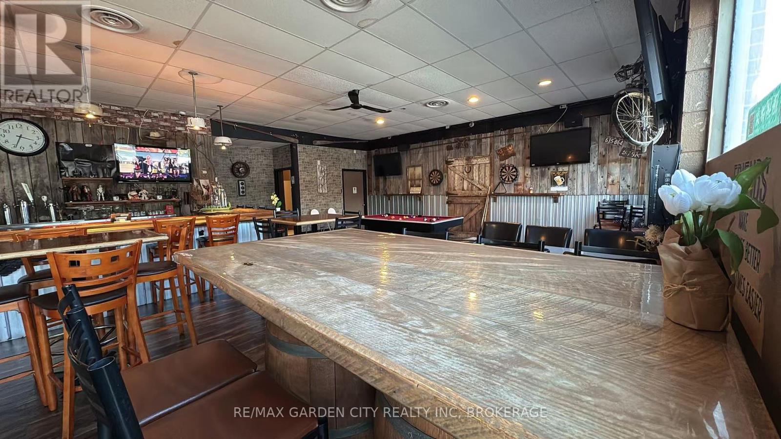 4 - 455 Merritt Street, St. Catharines, Ontario  L2P 1P2 - Photo 12 - X12400285