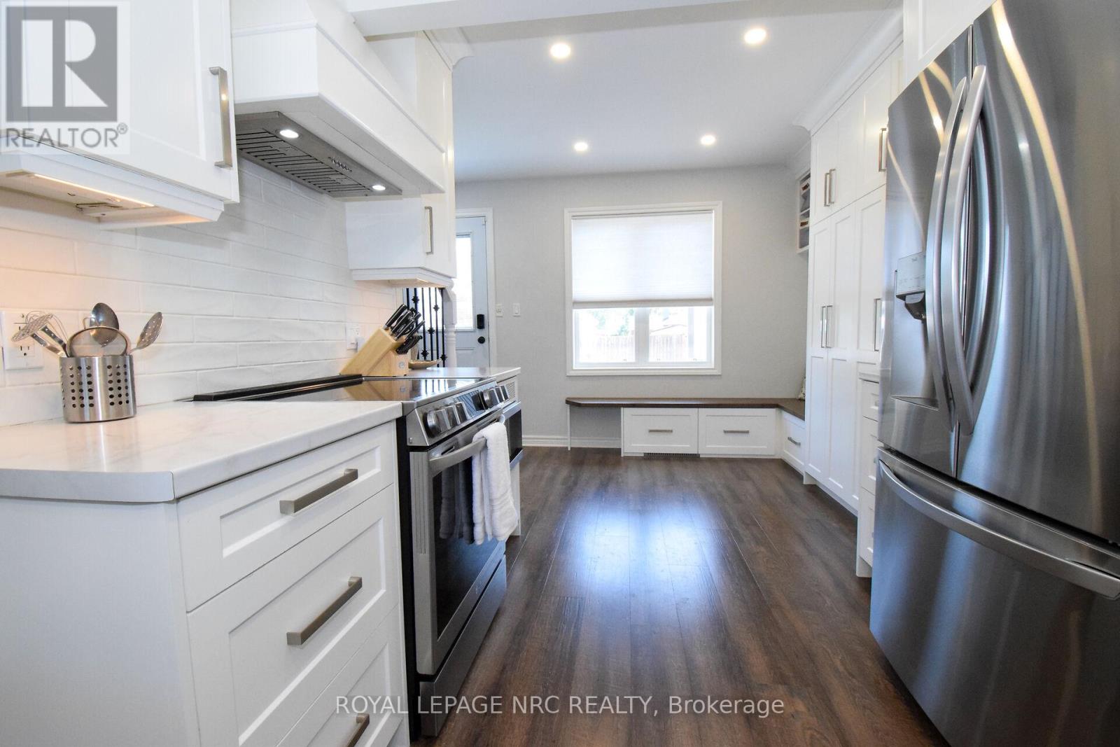 128 Haig Street, St. Catharines, Ontario  L2R 6L2 - Photo 12 - X12400337
