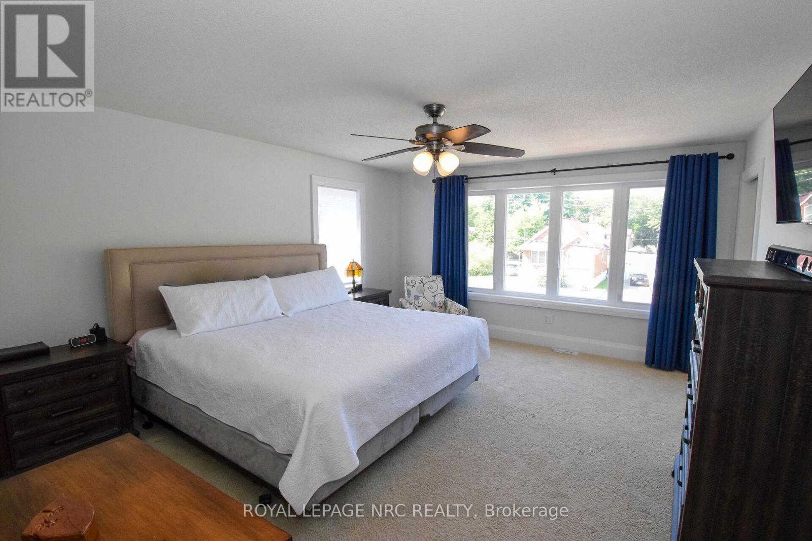 128 Haig Street, St. Catharines, Ontario  L2R 6L2 - Photo 26 - X12400337
