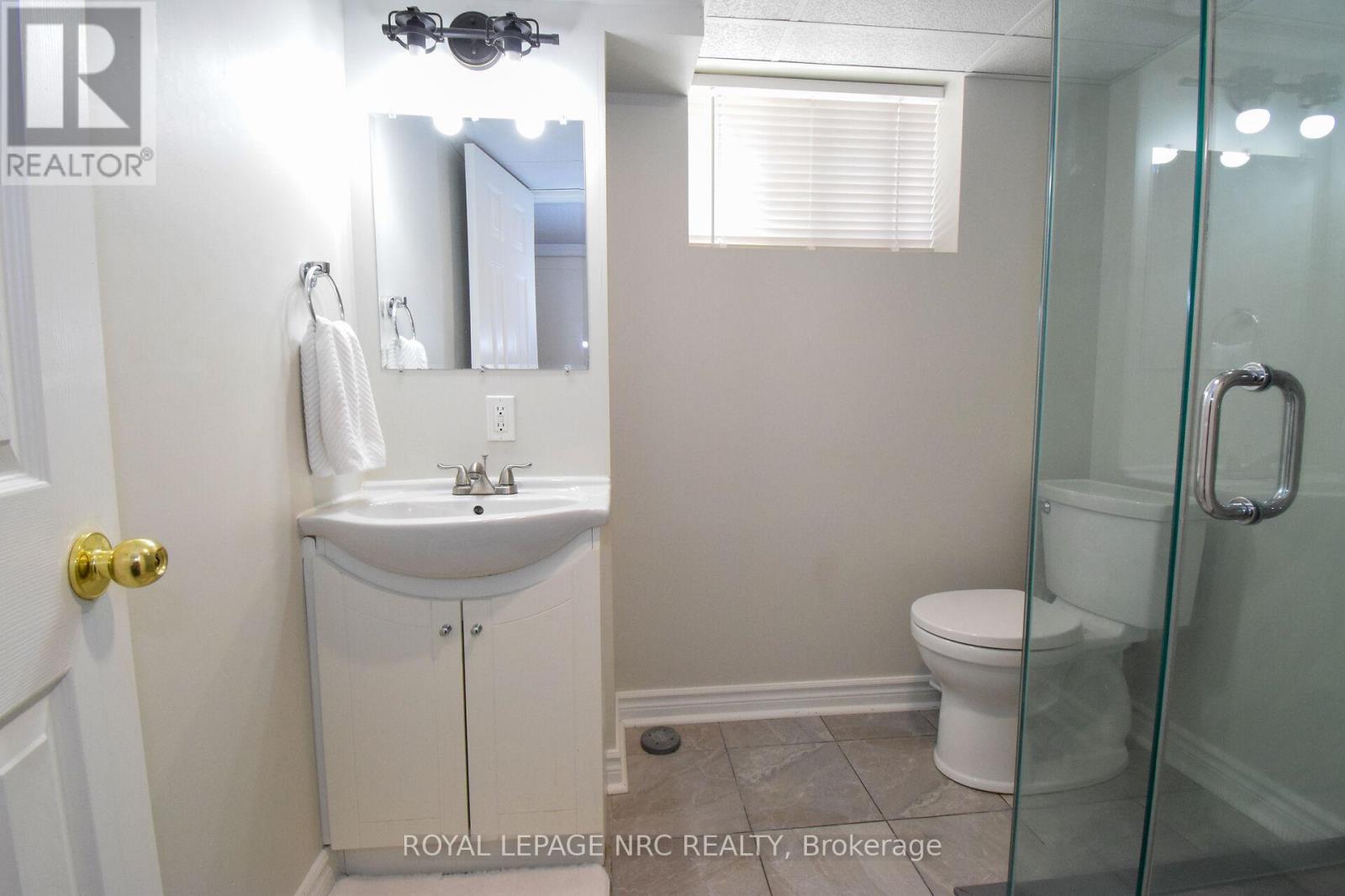 128 Haig Street, St. Catharines, Ontario  L2R 6L2 - Photo 39 - X12400337