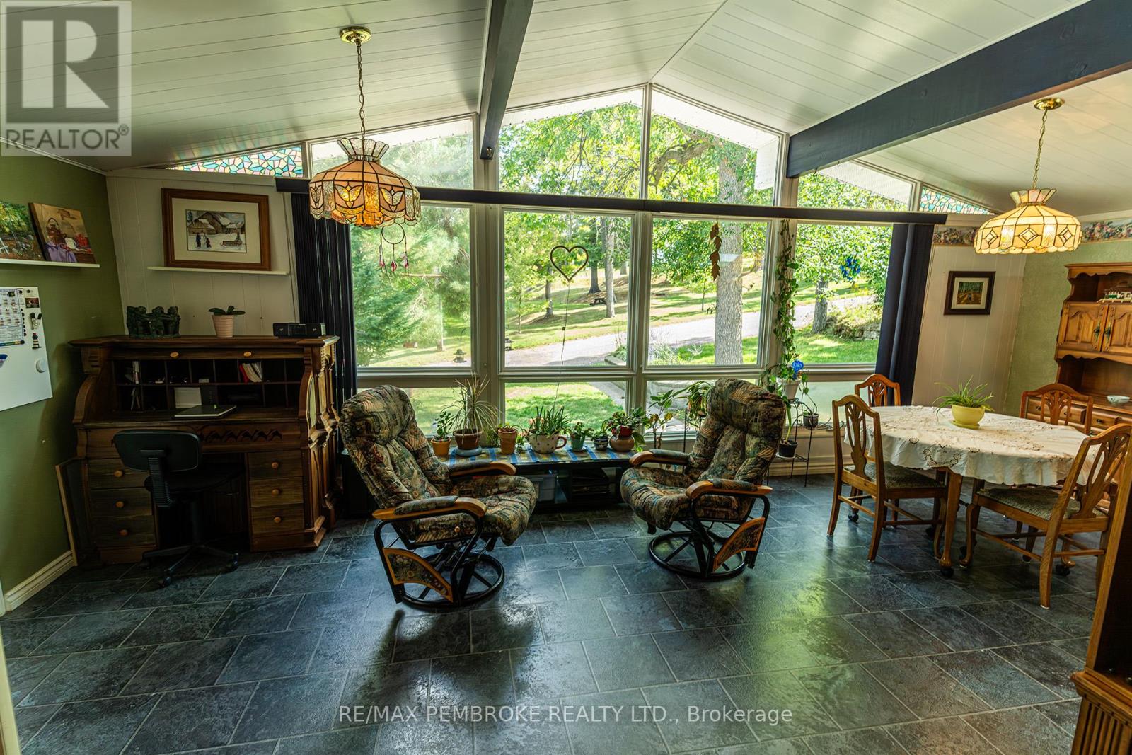 Lorem Ipsum Dol, Whitewater Region, Ontario  K0J  - Photo 12 - DEMO28855400