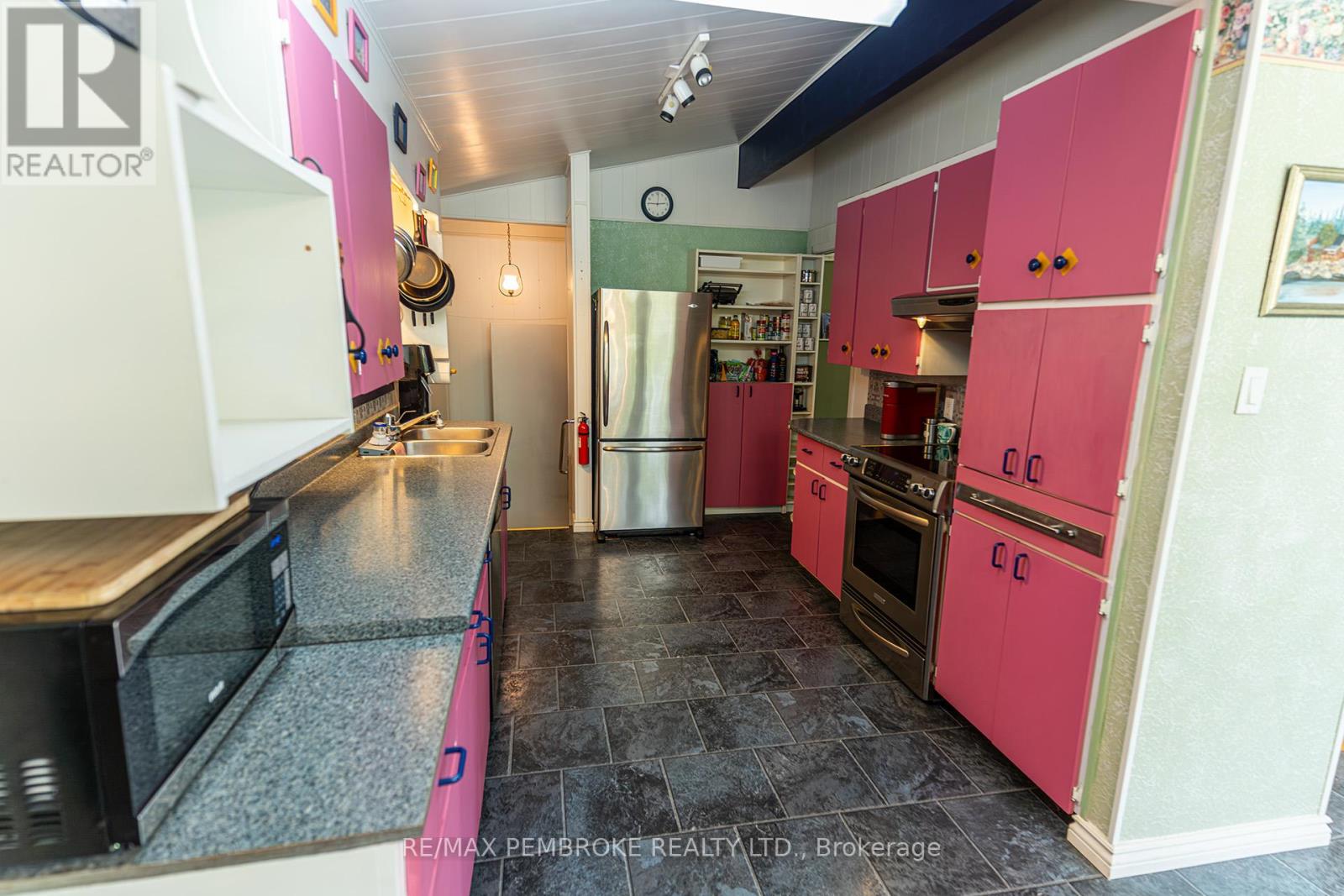 Lorem Ipsum Dol, Whitewater Region, Ontario  K0J  - Photo 25 - DEMO28855400