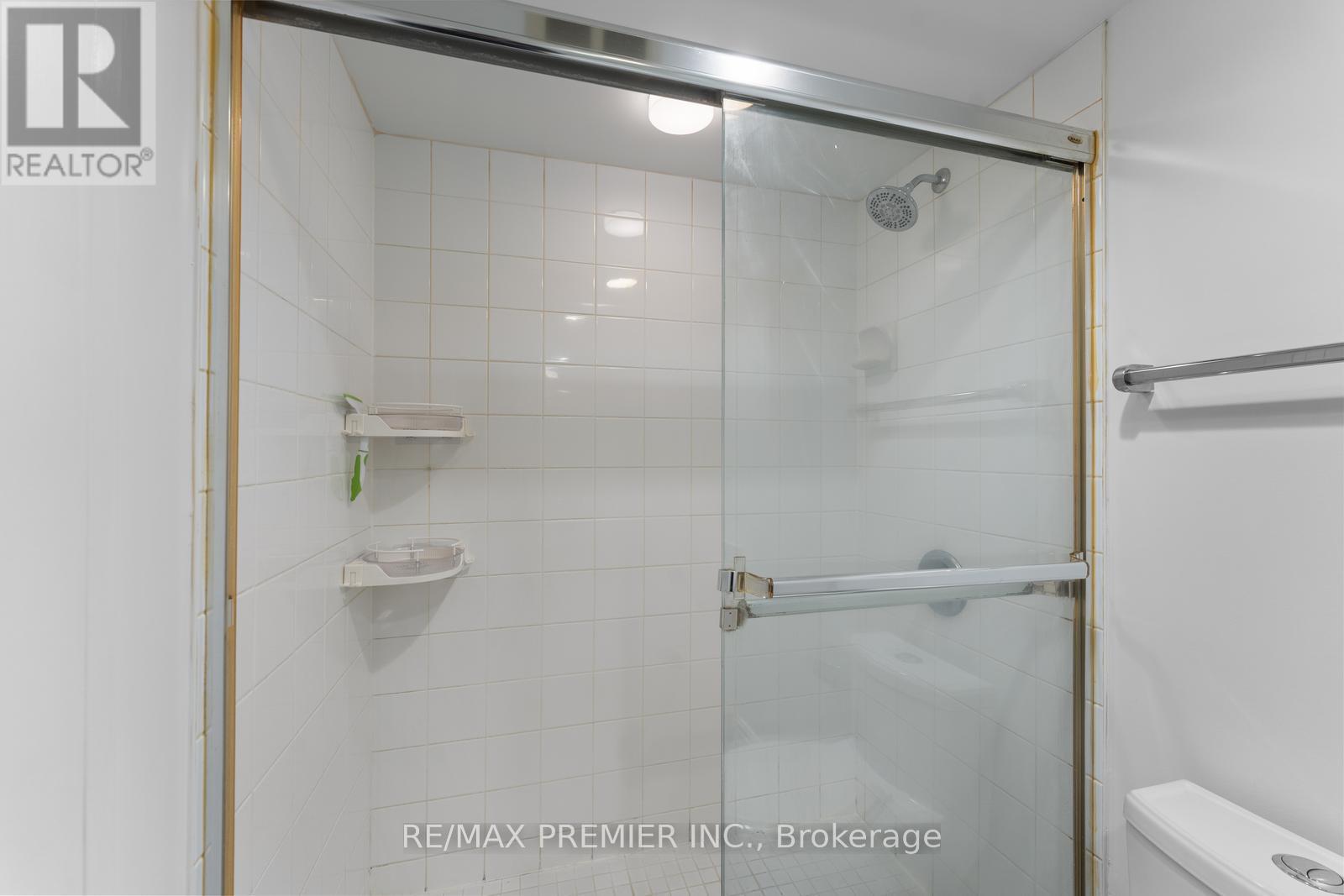 502 - 33 University Avenue, Toronto, Ontario  M5J 2S7 - Photo 23 - C12400133