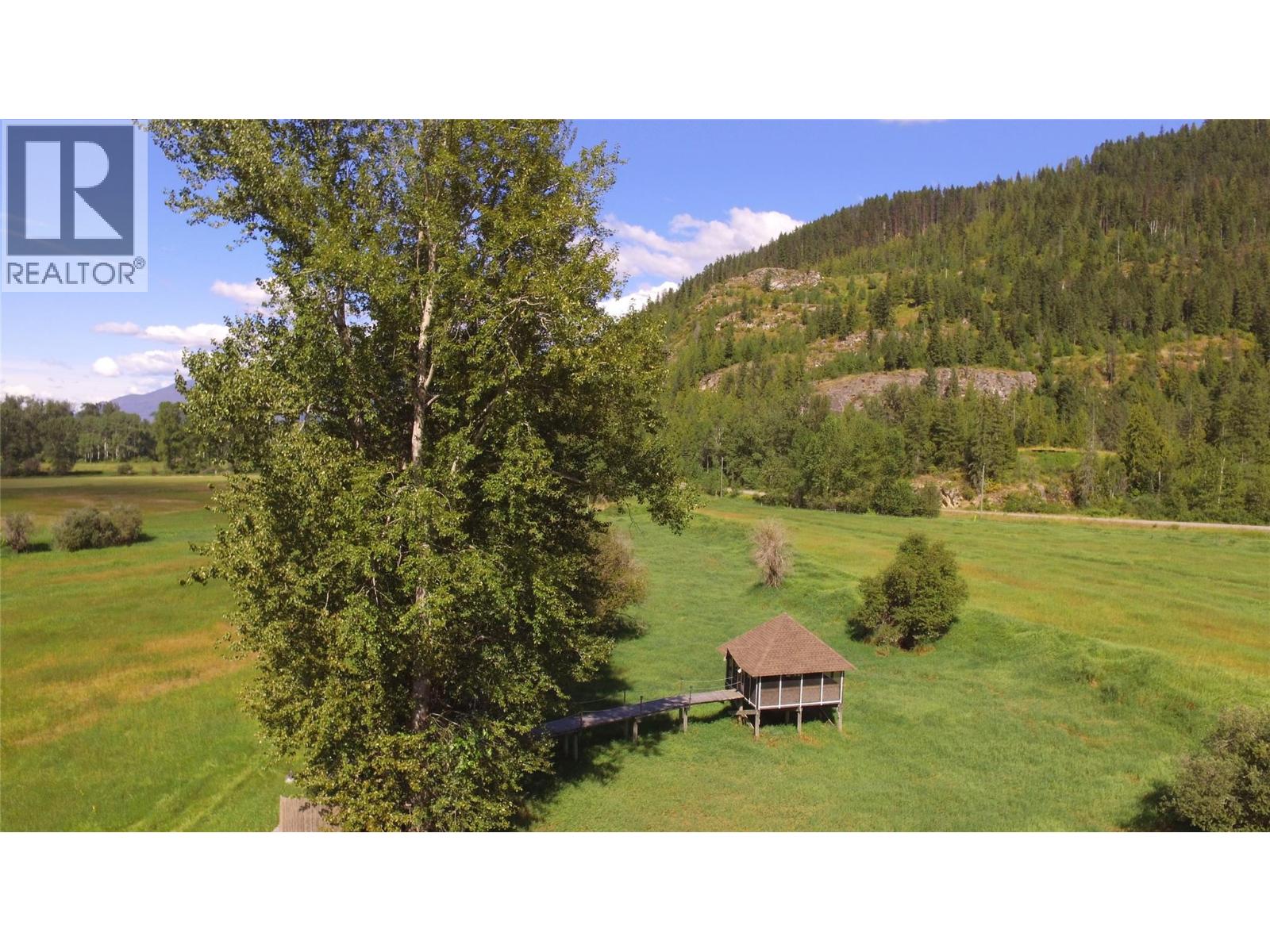 3022 Mabel Lake Road, Lumby, British Columbia  V0E 2G6 - Photo 6 - 10362740