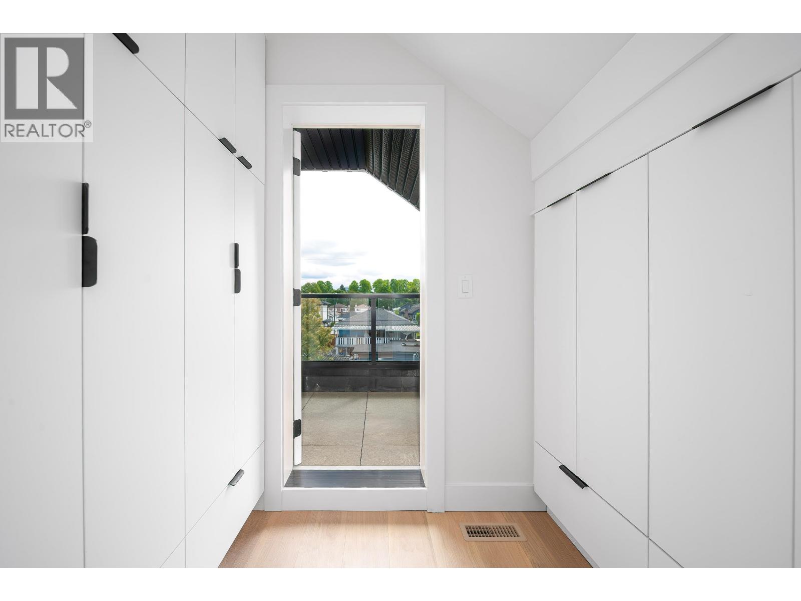 4722 Henry Street, Vancouver, British Columbia  V5V 4Z3 - Photo 27 - R3046896