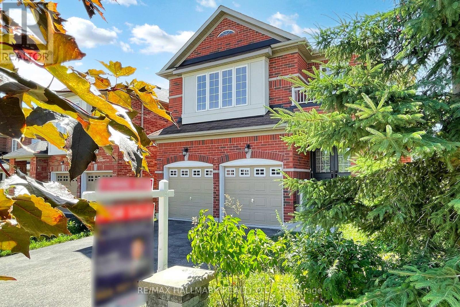 Property at 133 AIKENHEAD AVENUE image 3