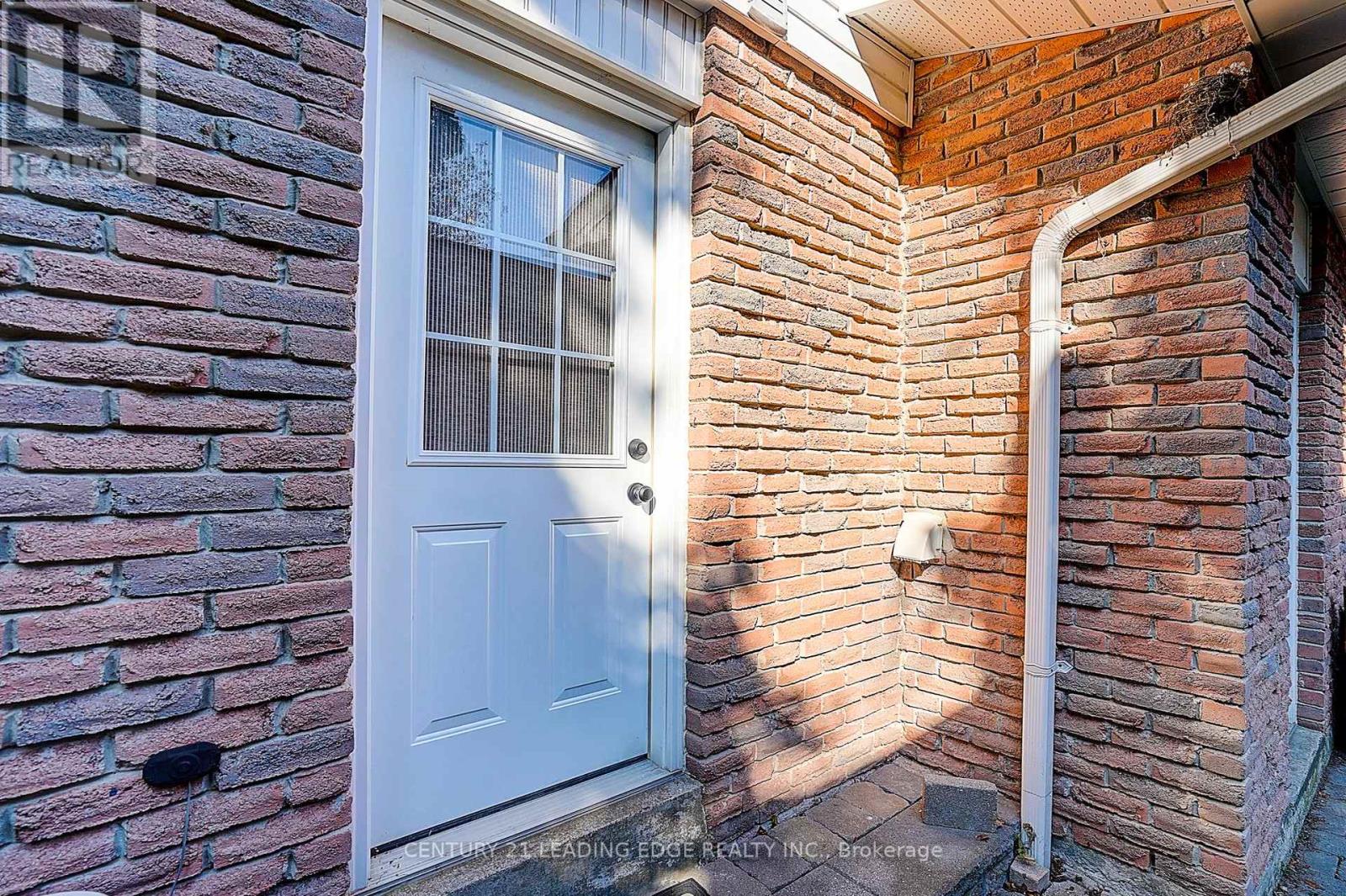 101 Ramona Boulevard, Markham (Markham Village), Ontario  L3P 2K6 - Photo 39 - N12400123