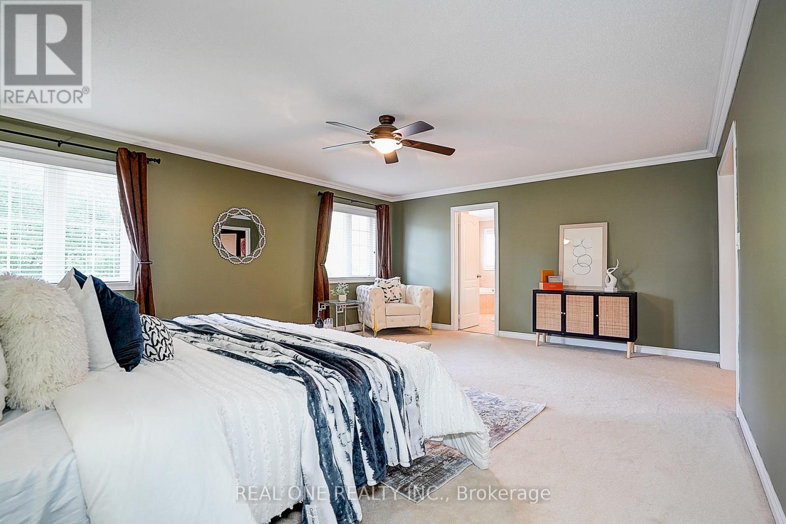 42 Donzi Lane, Vaughan, Ontario  L6A 0G8 - Photo 28 - N12400141