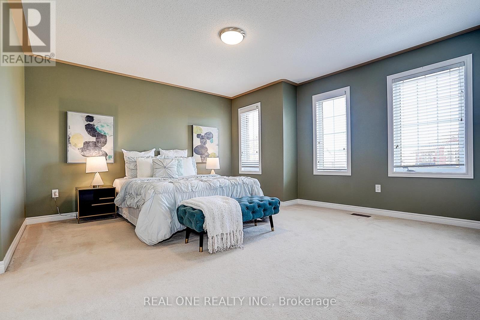 42 Donzi Lane, Vaughan, Ontario  L6A 0G8 - Photo 39 - N12400141
