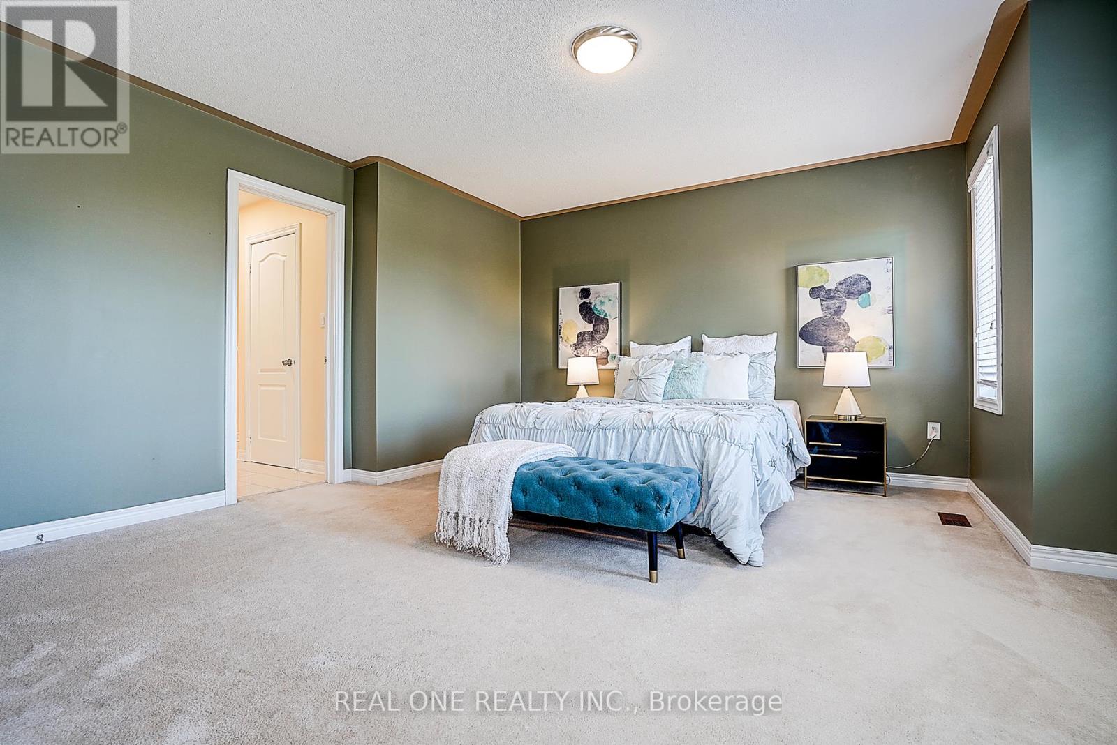 42 Donzi Lane, Vaughan, Ontario  L6A 0G8 - Photo 40 - N12400141