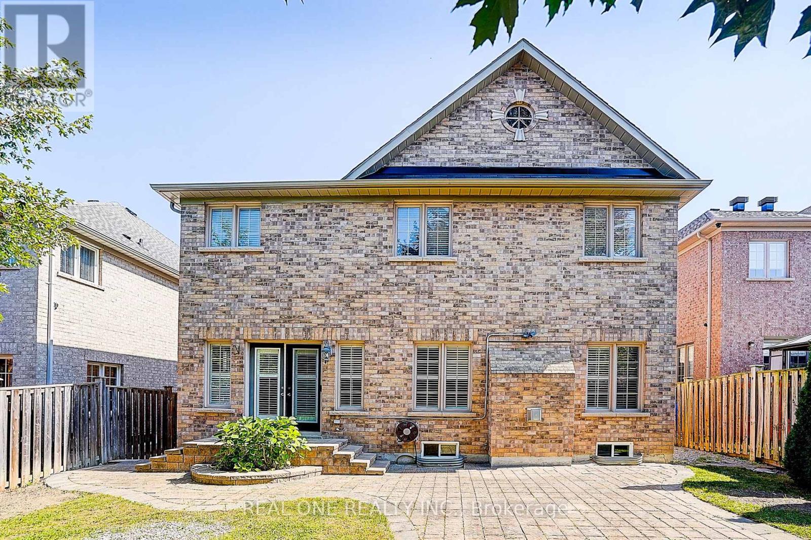 42 Donzi Lane, Vaughan, Ontario  L6A 0G8 - Photo 49 - N12400141