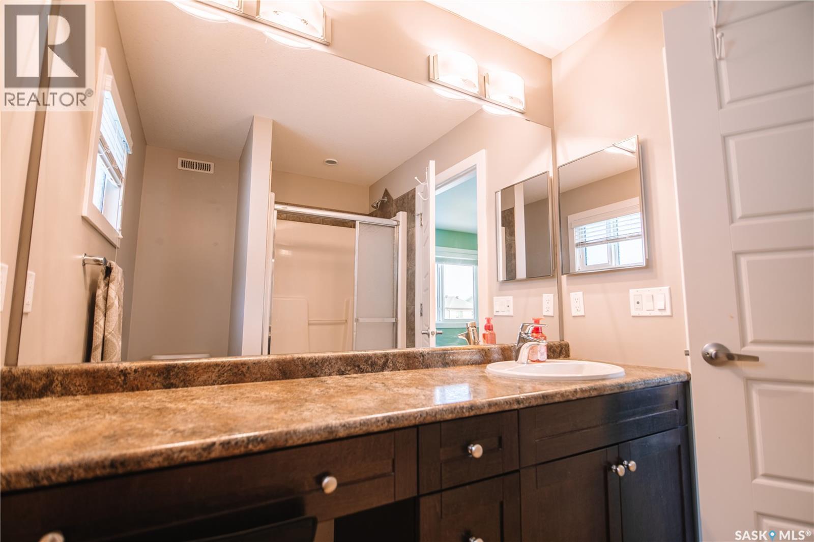 2842 Elgaard Drive, Regina, Saskatchewan  S4X 0M9 - Photo 24 - SK018135