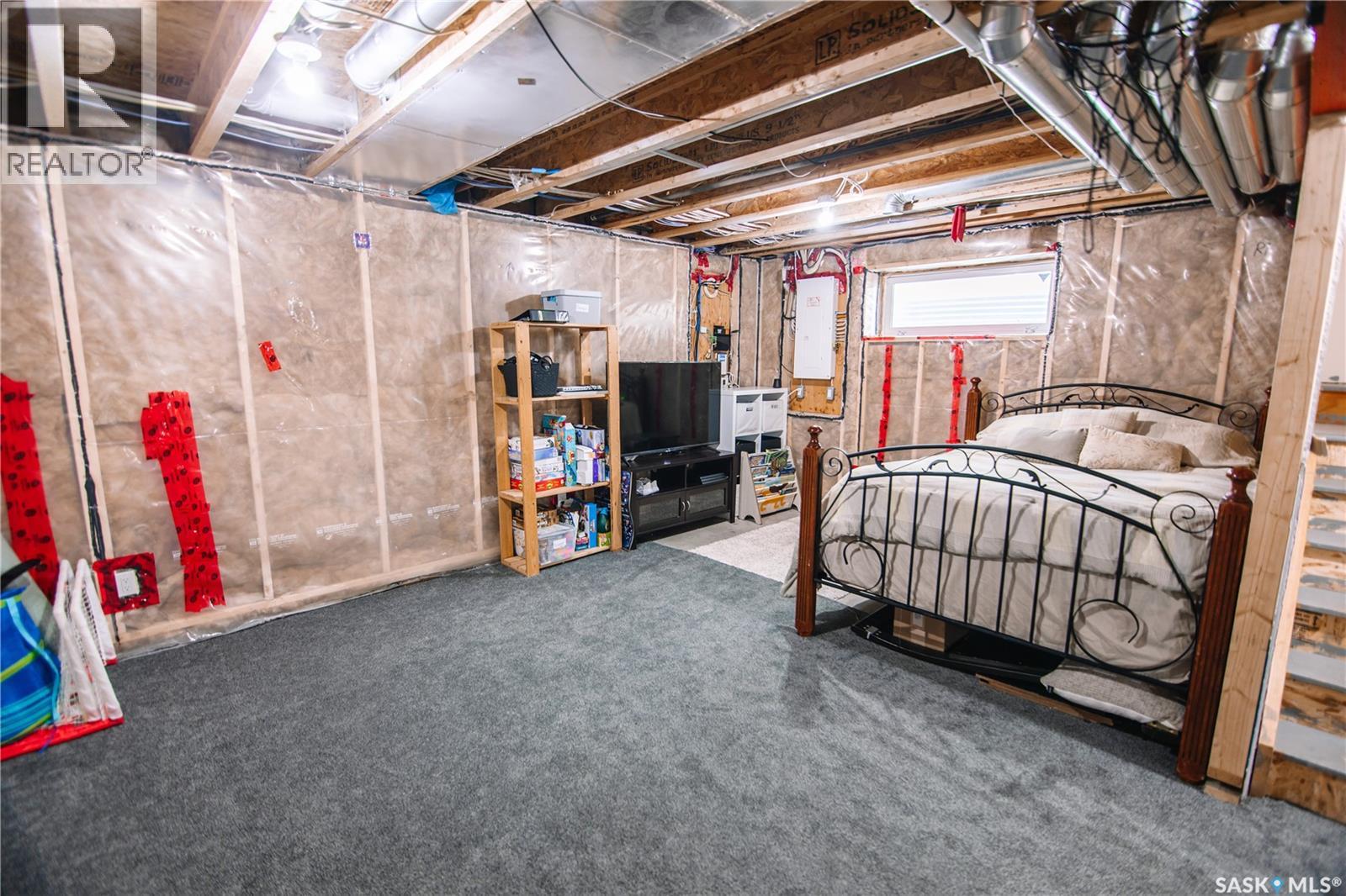 2842 Elgaard Drive, Regina, Saskatchewan  S4X 0M9 - Photo 32 - SK018135
