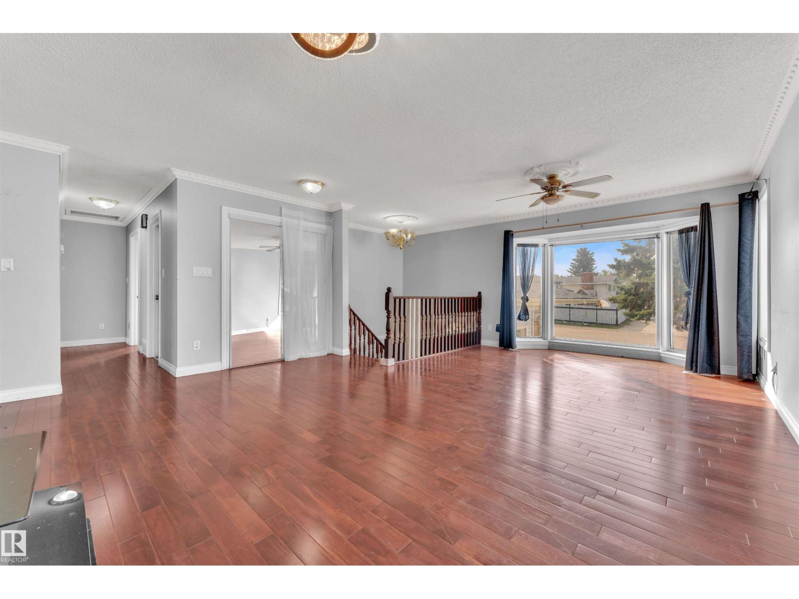 3516 19 Av Nw, Edmonton, Alberta  T6L 2Z9 - Photo 10 - E4457490
