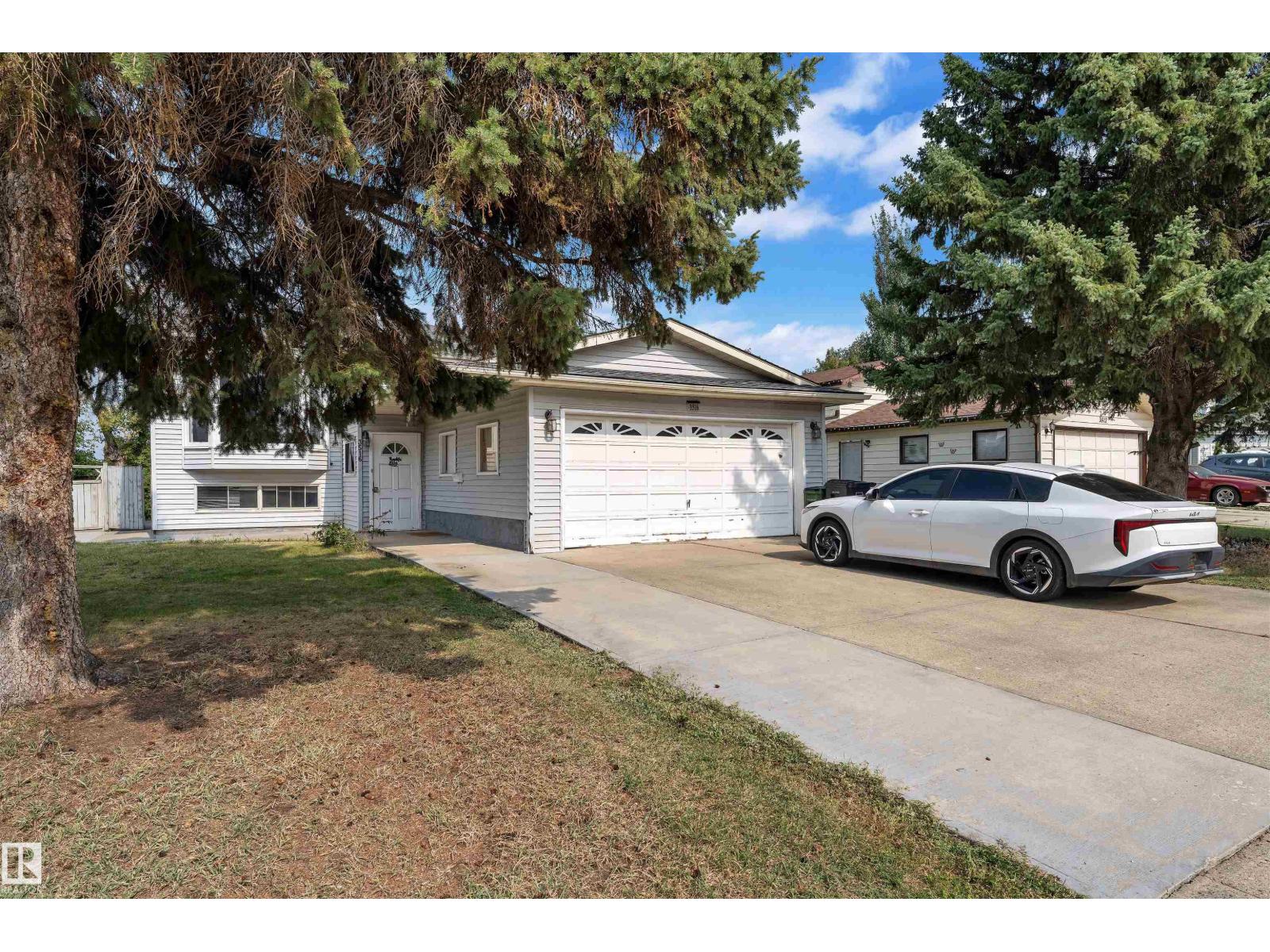 3516 19 Av Nw, Edmonton, Alberta  T6L 2Z9 - Photo 2 - E4457490