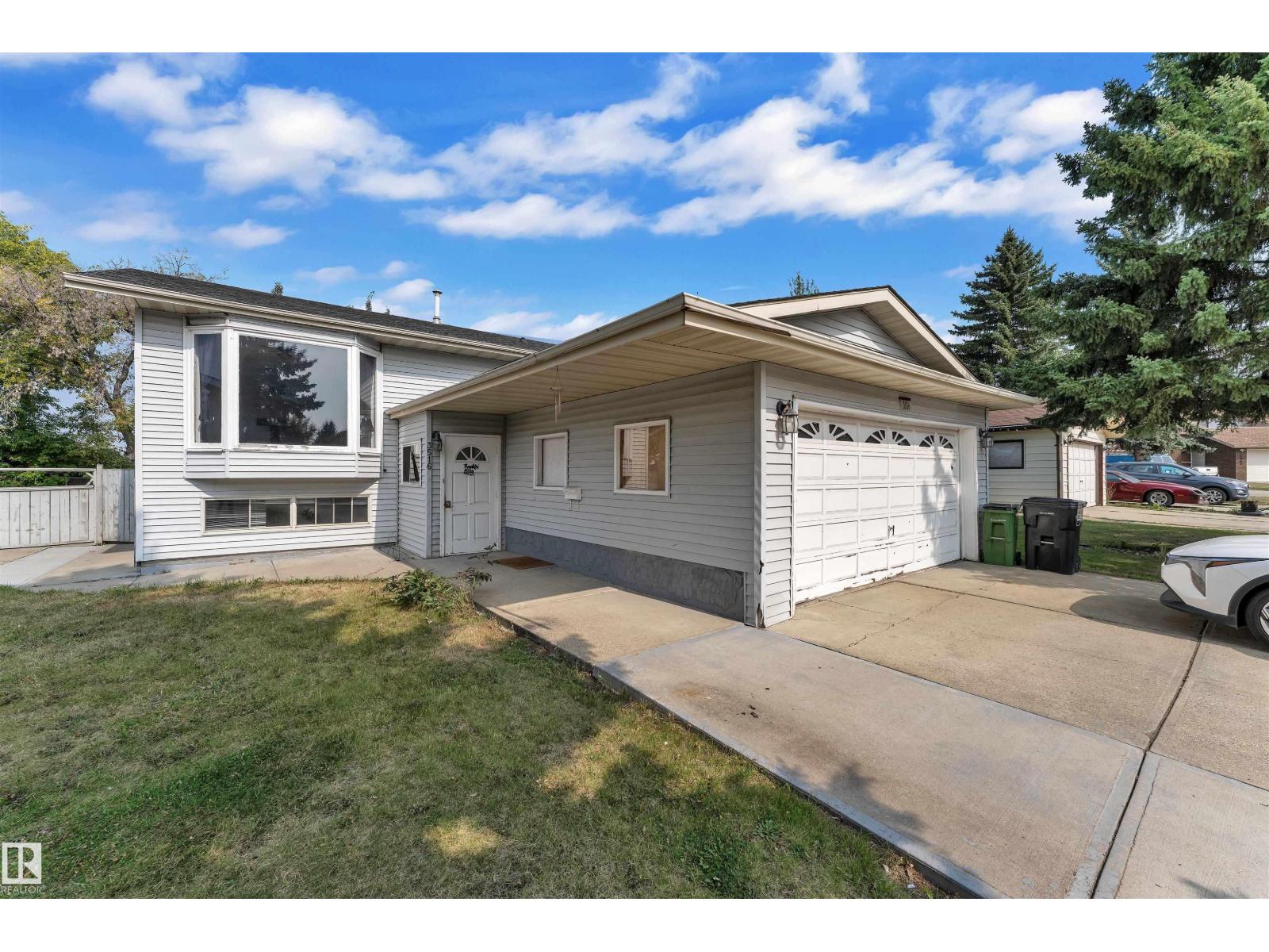 3516 19 Av Nw, Edmonton, Alberta  T6L 2Z9 - Photo 5 - E4457490